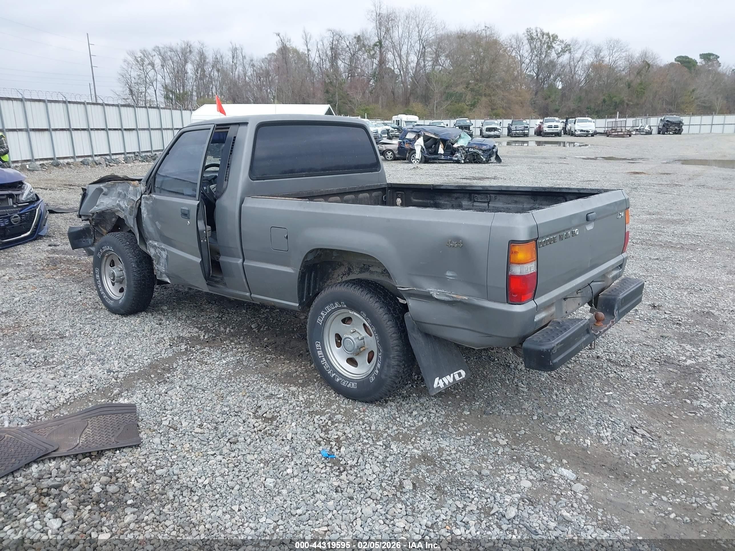 1987 Dodge Ram 50   Gray vin: JB7FM24E2HP098452