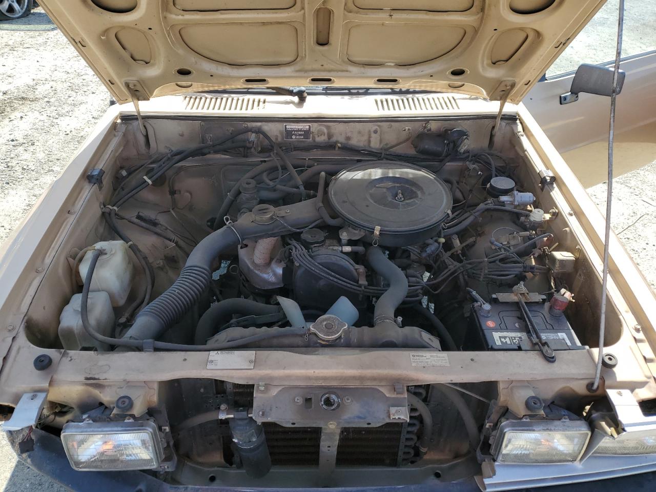 1986 Dodge D50 Custom Gold vin: JB7FP24D3GP094231