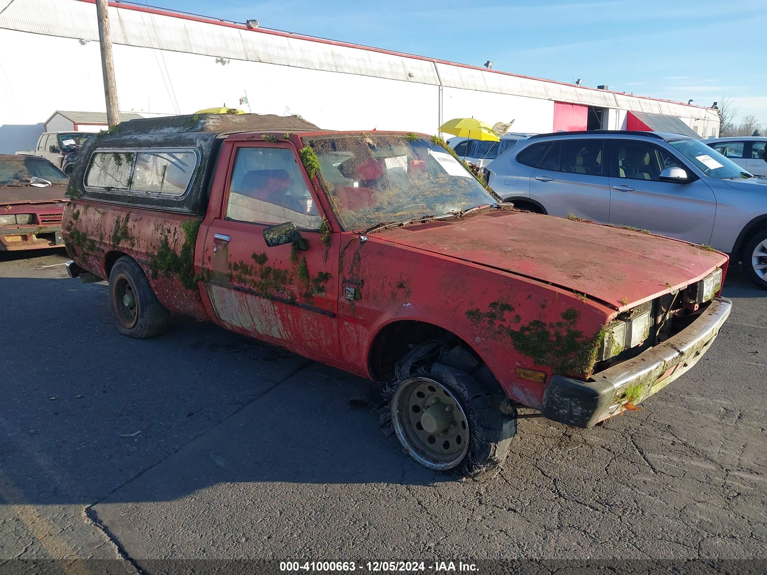 1986 Dodge D50 Custom Red vin: JB7FP24D8GP019220