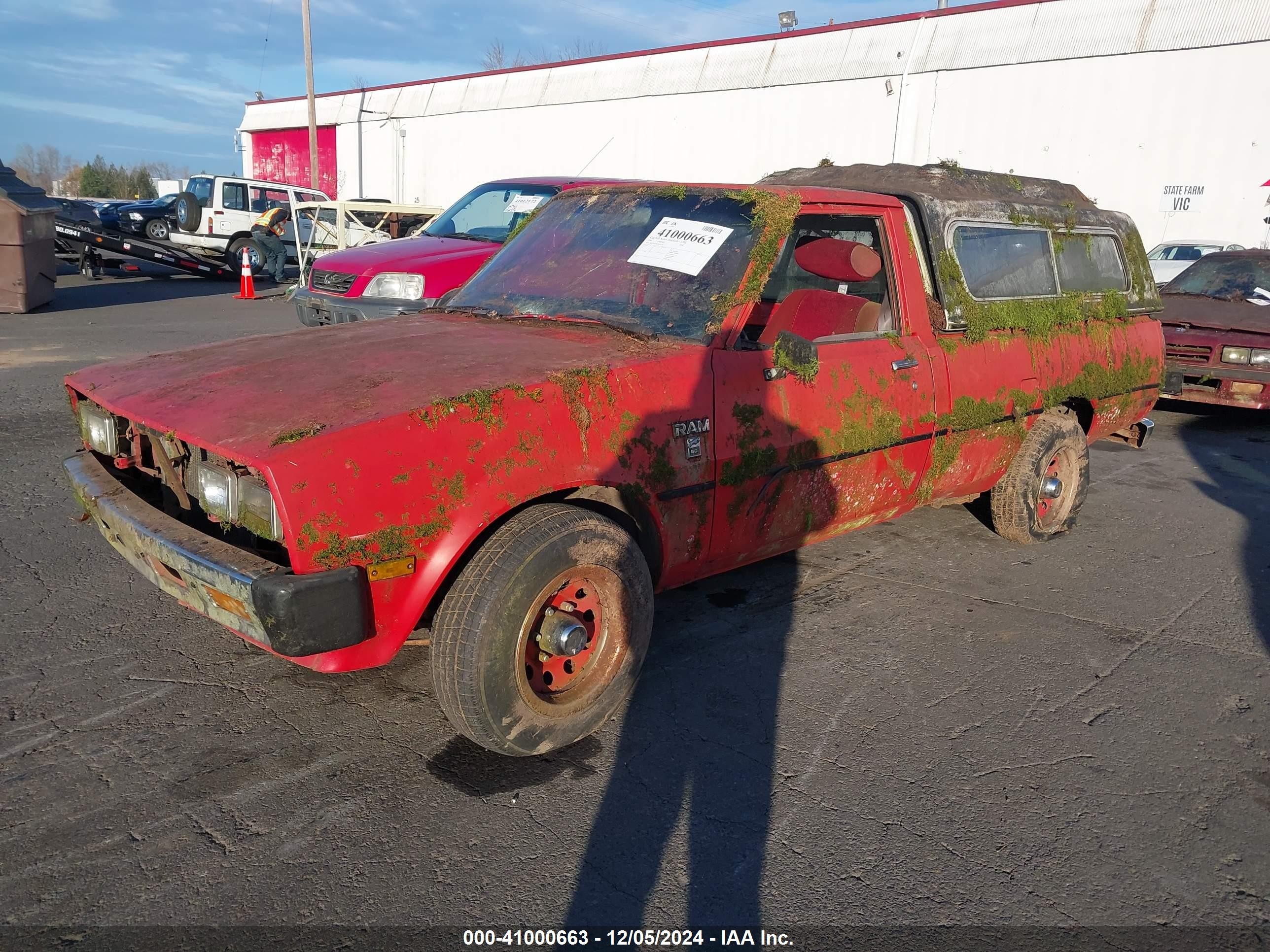 1986 Dodge D50 Custom Red vin: JB7FP24D8GP019220