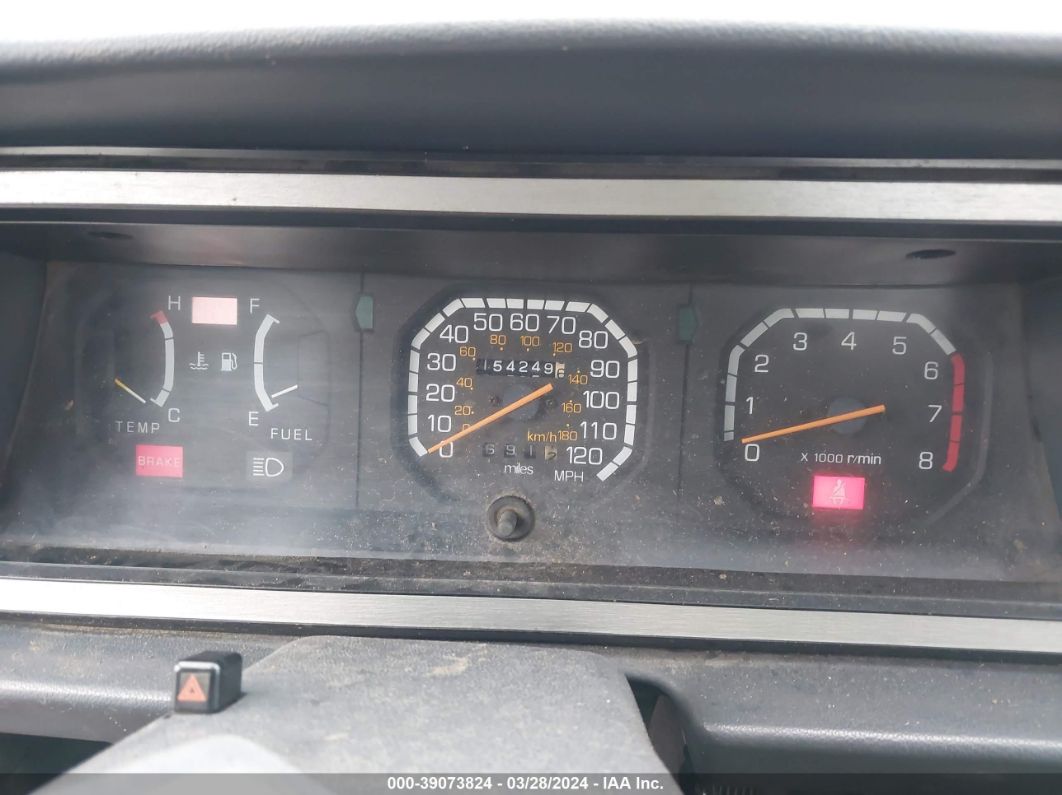 1986 Dodge D50 Royal Red vin: JB7FP44E1GP043573