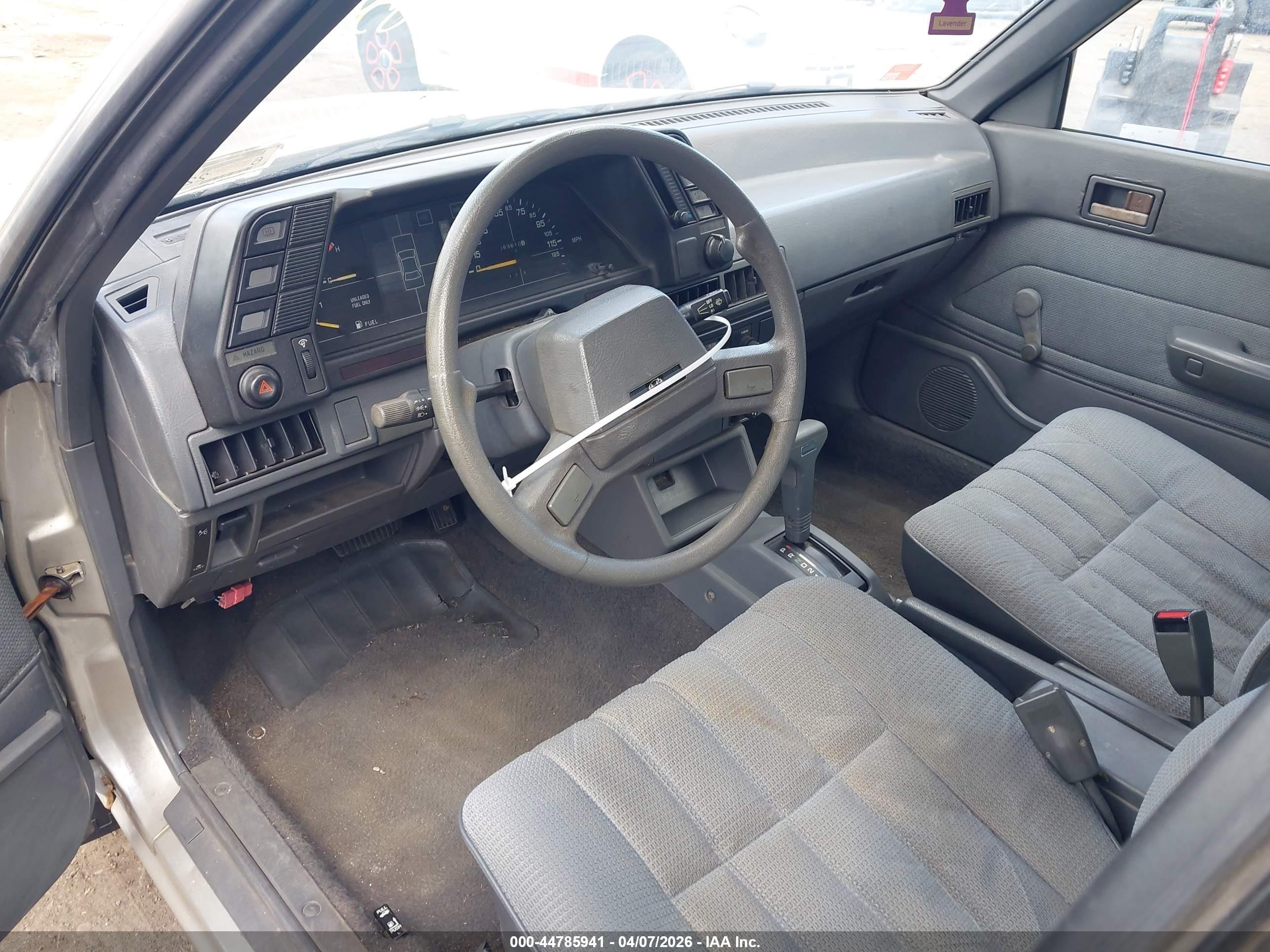 1987 Subaru Dl   Silver vin: JF1AC42B2HC235257