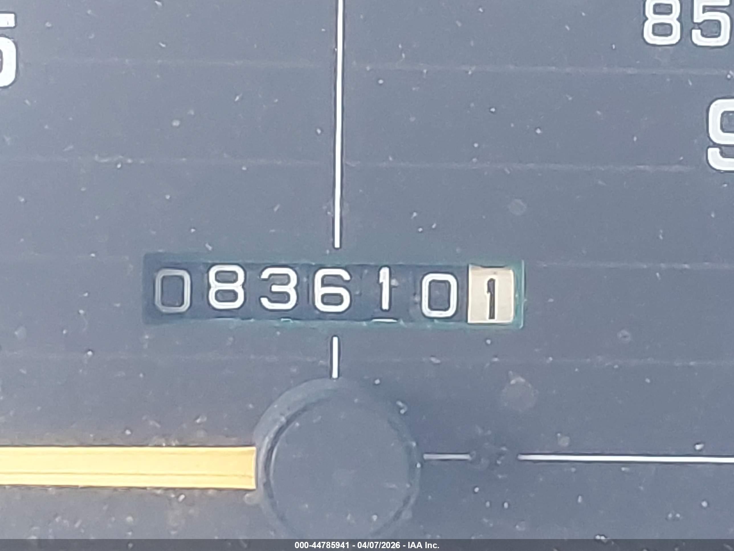 1987 Subaru Dl   Silver vin: JF1AC42B2HC235257