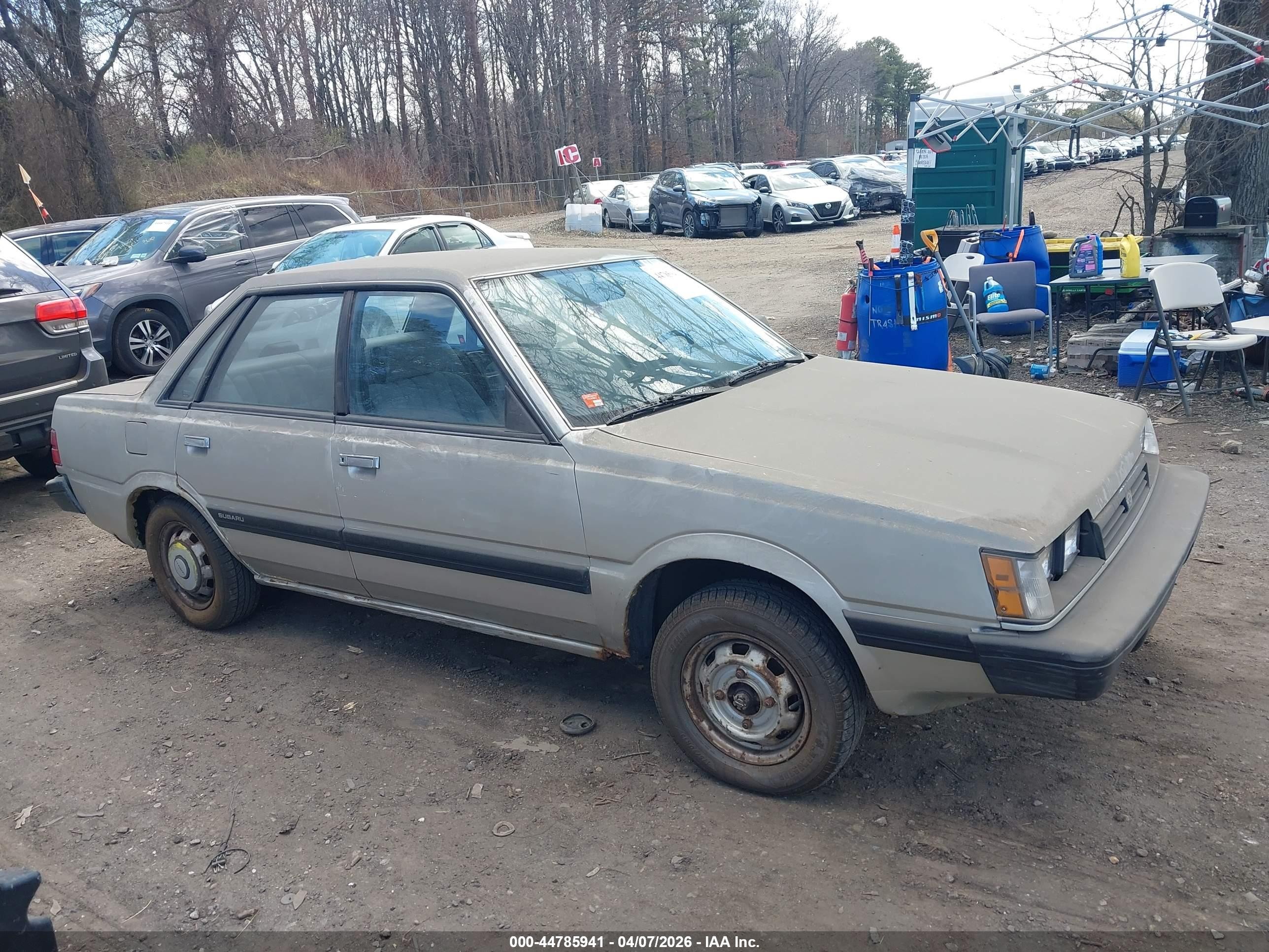 1987 Subaru Dl   Silver vin: JF1AC42B2HC235257