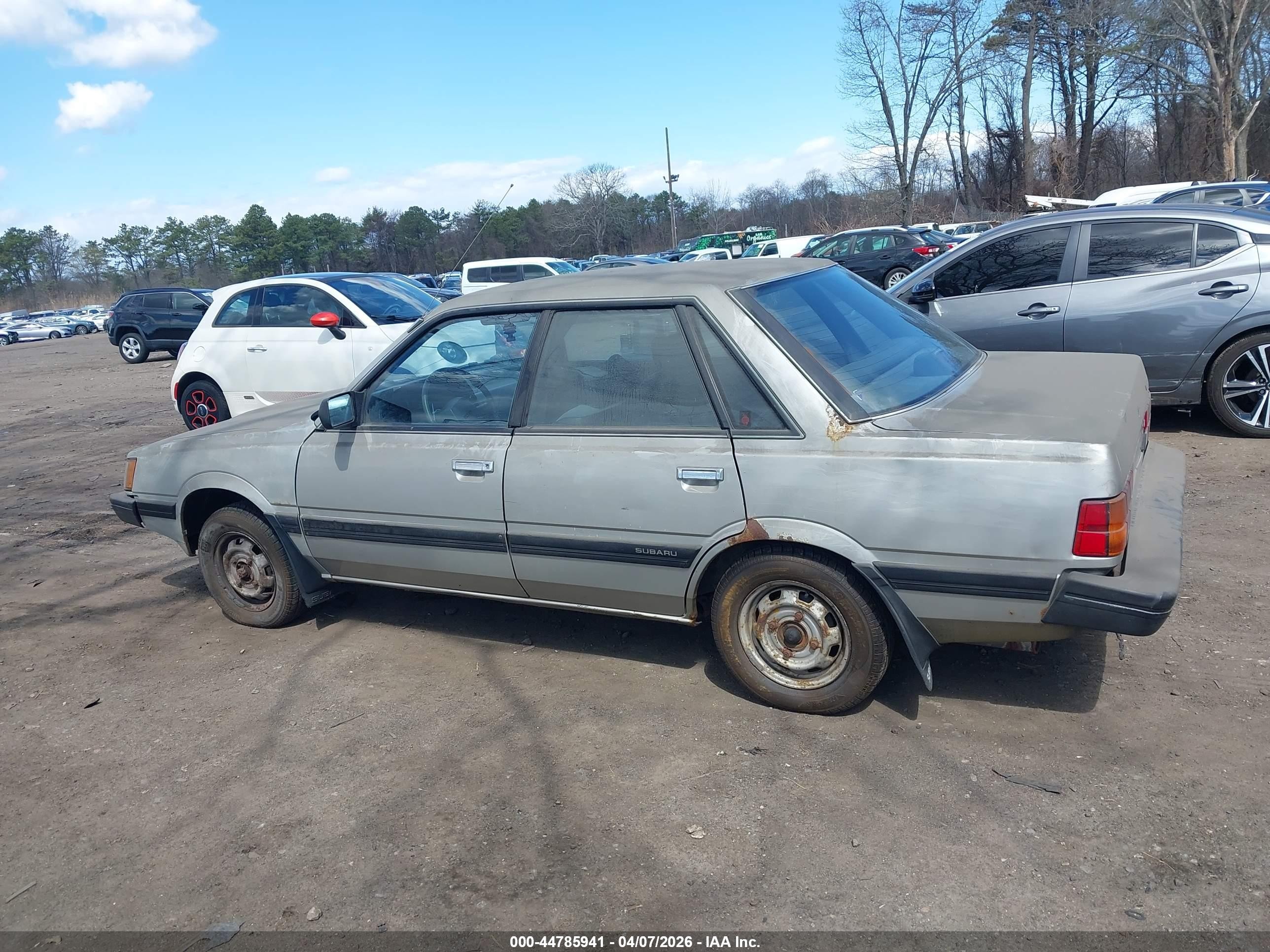 1987 Subaru Dl   Silver vin: JF1AC42B2HC235257