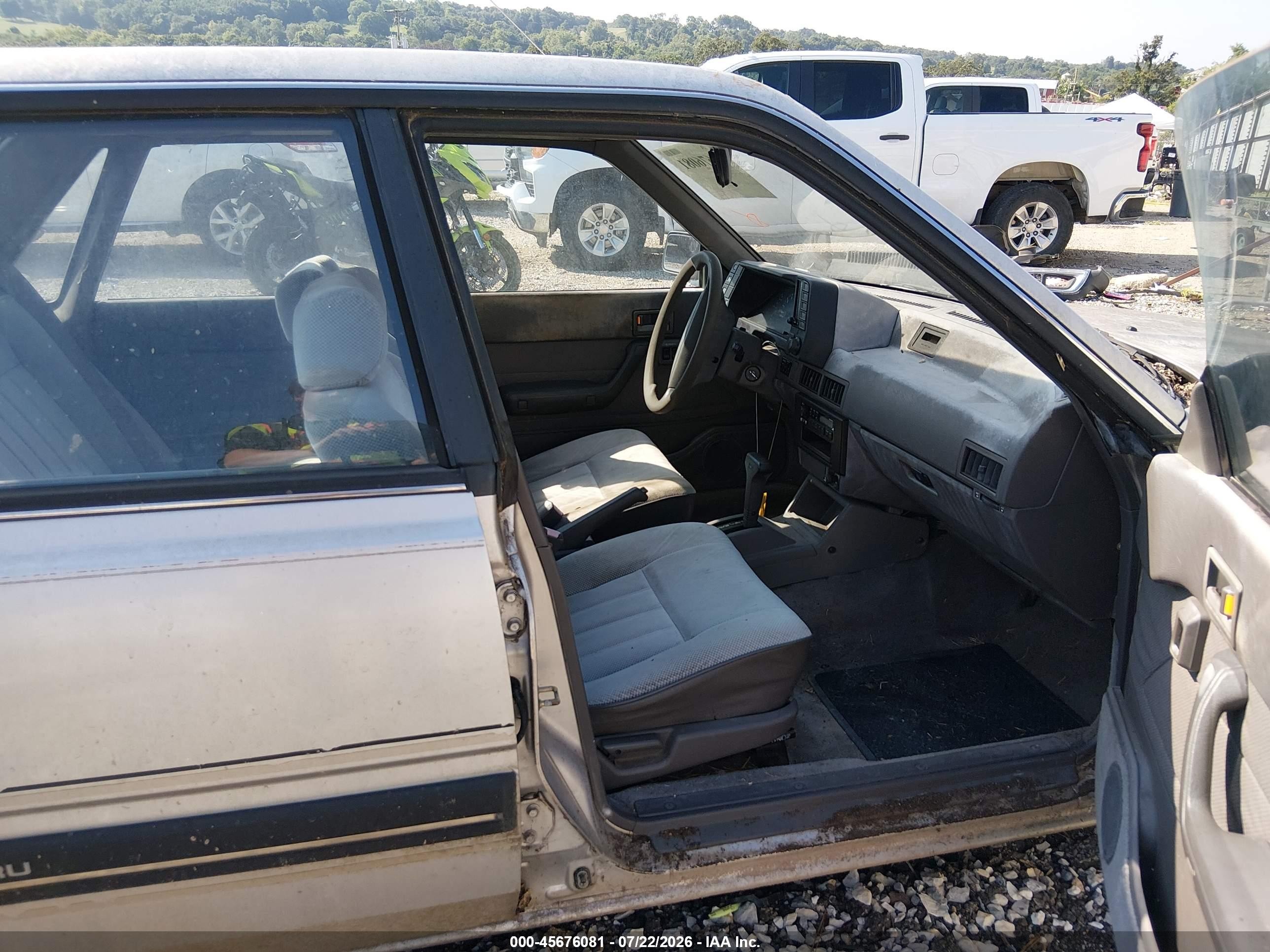 1989 Subaru Gl   Silver vin: JF1AC43B0KC221881