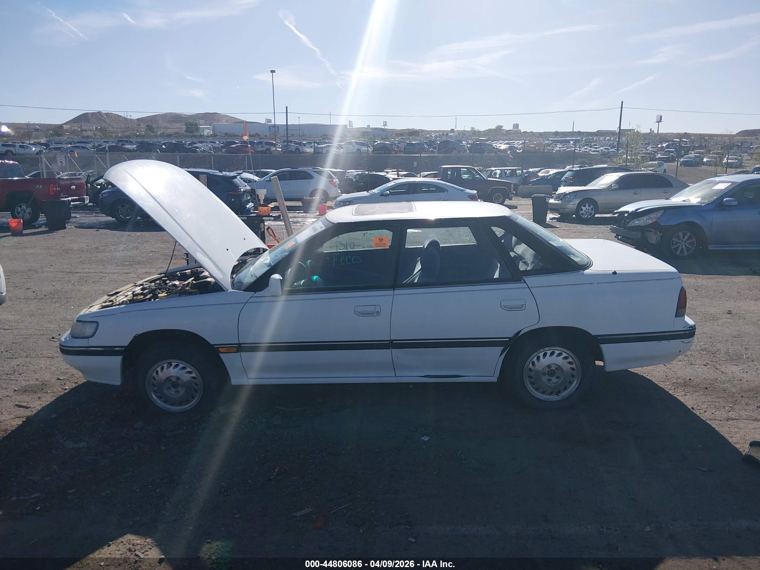 1992 Subaru Legacy Ls Special/lsi White vin: JF1BC6537NH601698