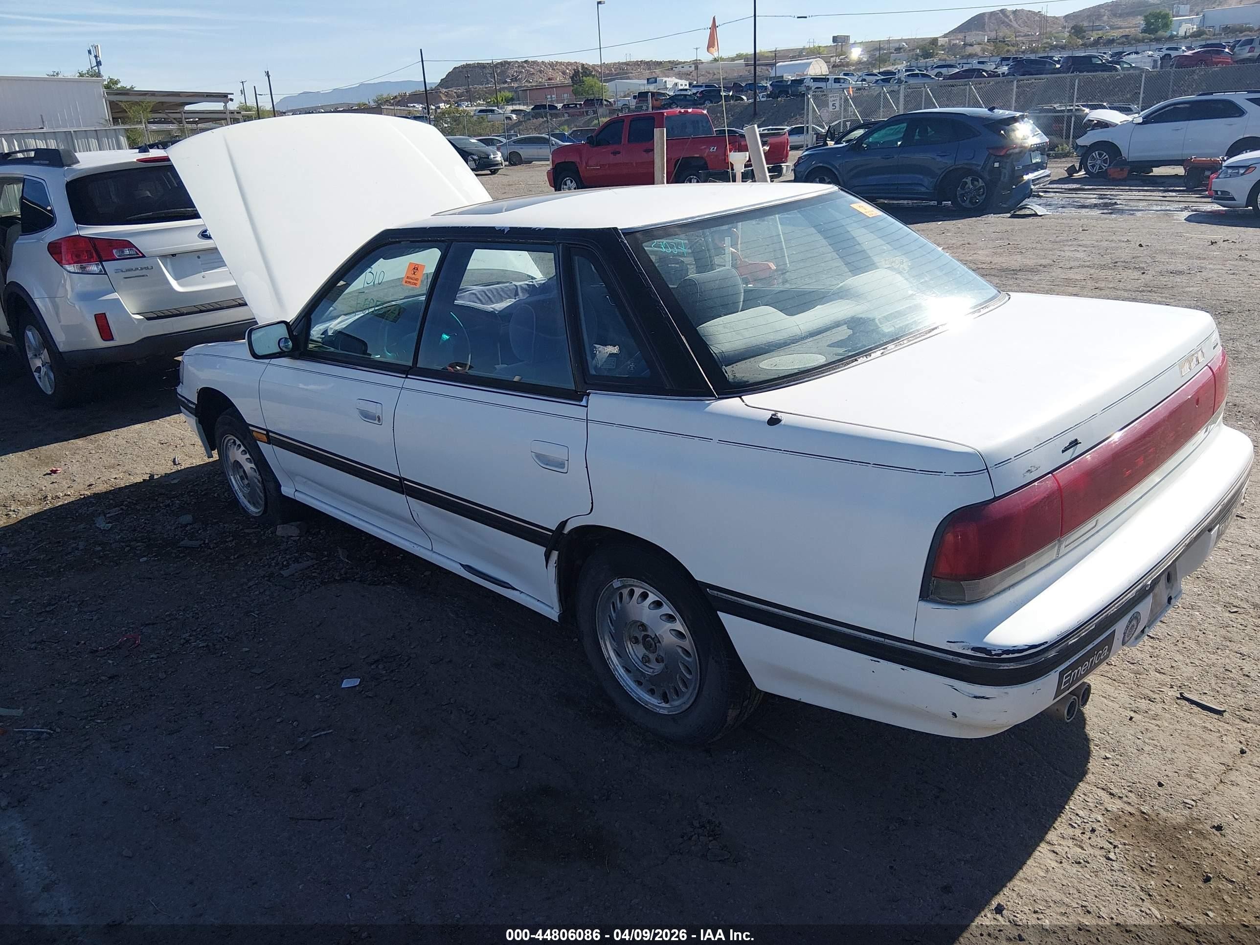 1992 Subaru Legacy Ls Special/lsi White vin: JF1BC6537NH601698