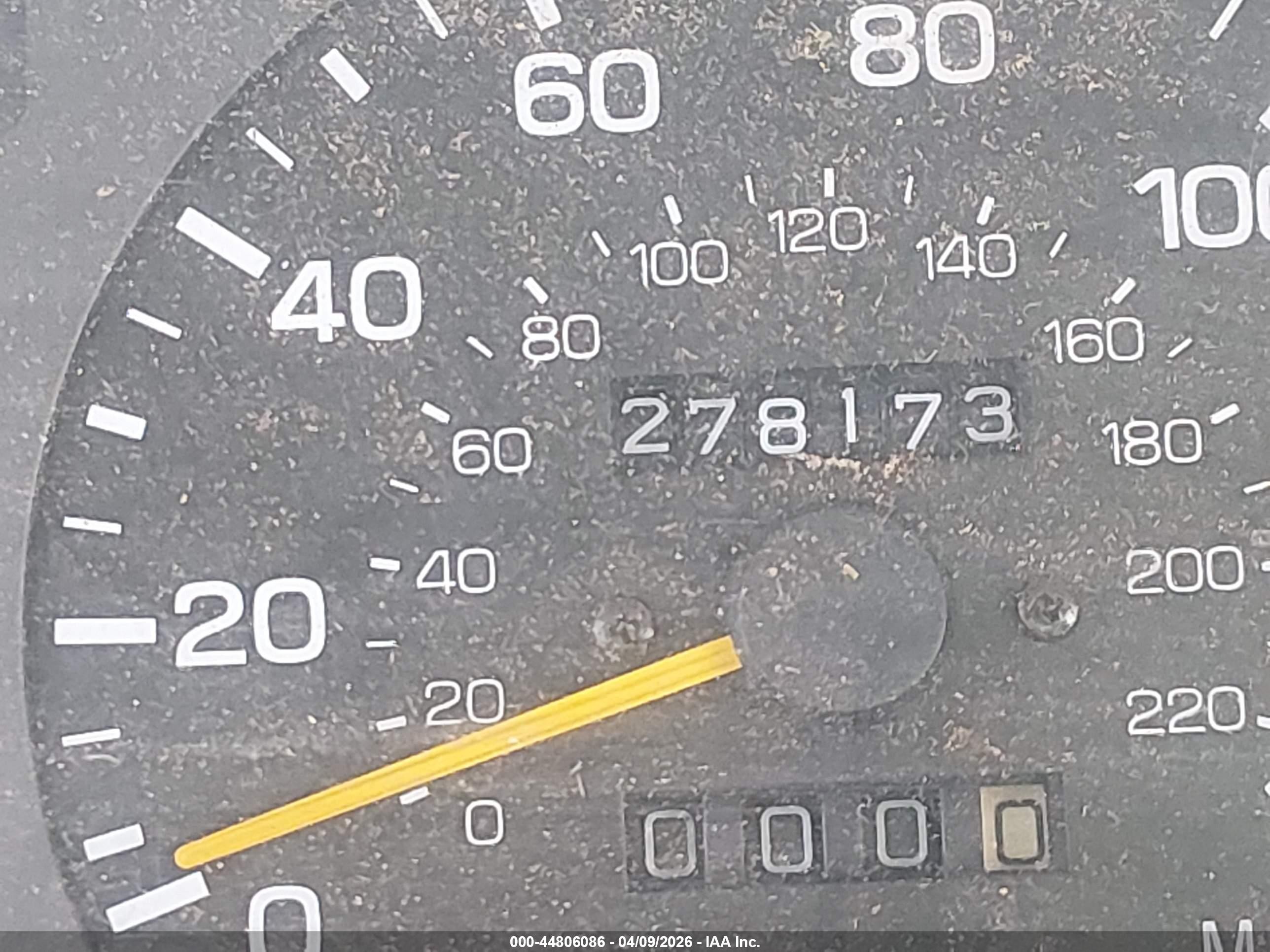 1992 Subaru Legacy Ls Special/lsi White vin: JF1BC6537NH601698