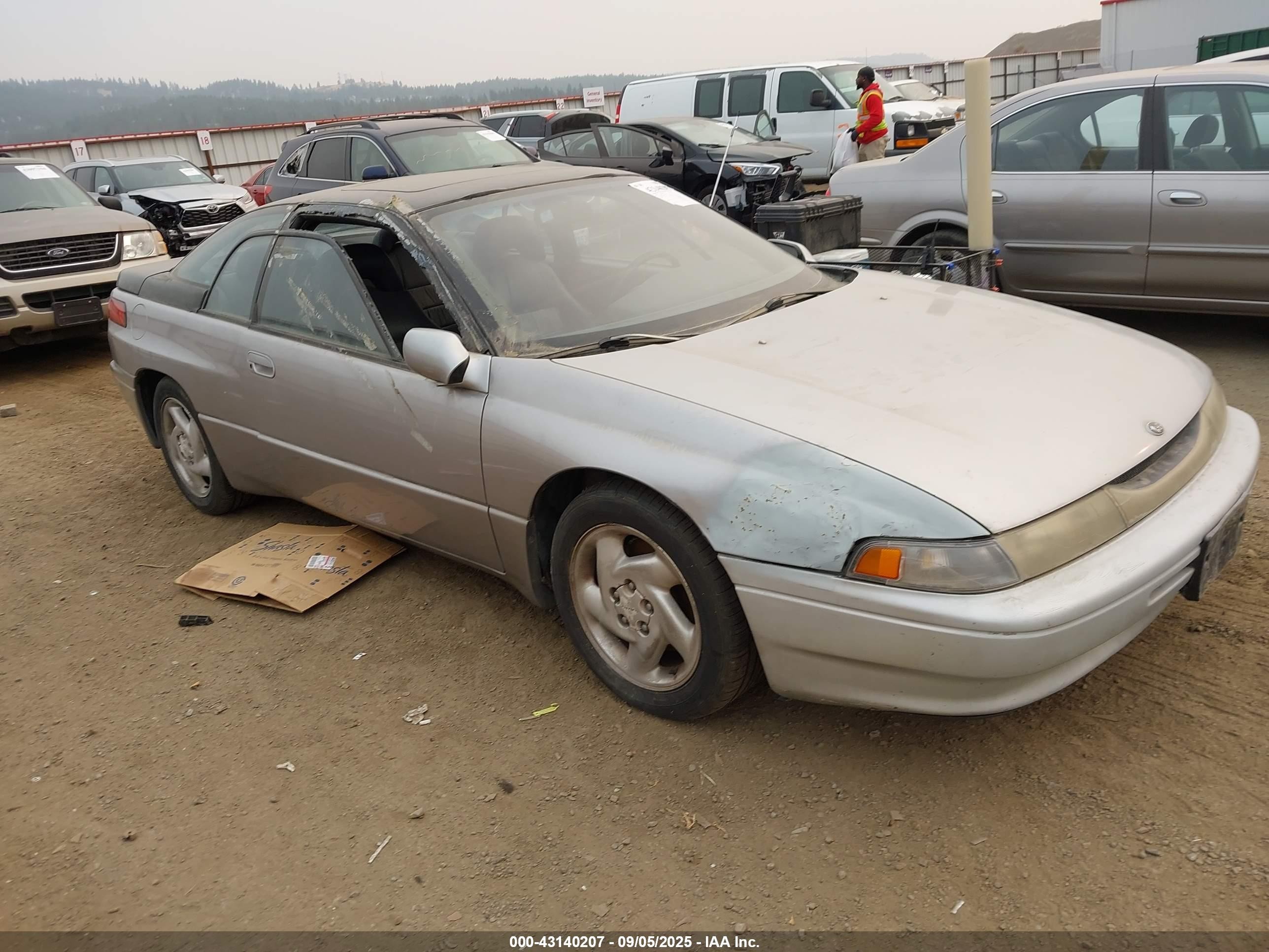 1992 Subaru Svx Lsl Silver vin: JF1CX3539NH103767