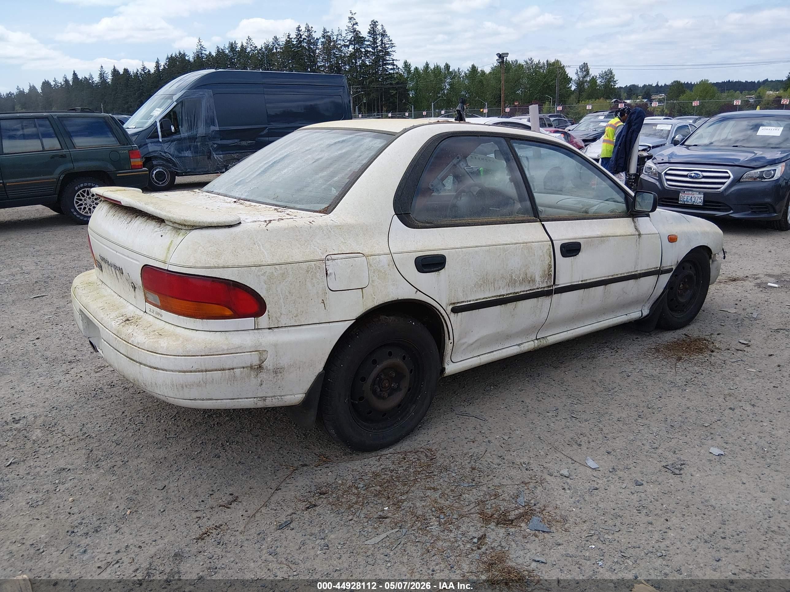 1996 Subaru Impreza L White vin: JF1GC4356TH511597