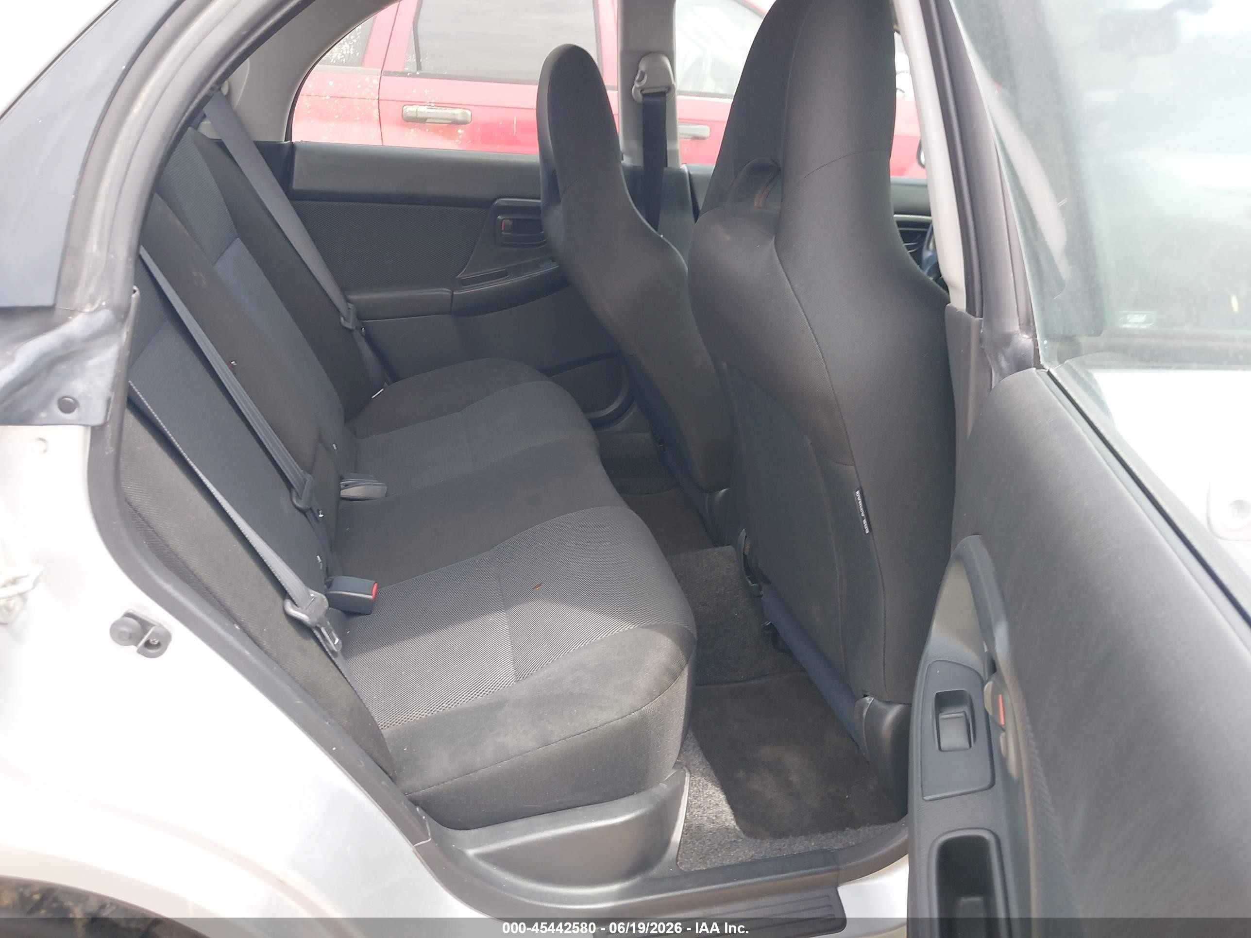 2004 Subaru Impreza Wrx Silver vin: JF1GD29674G523850