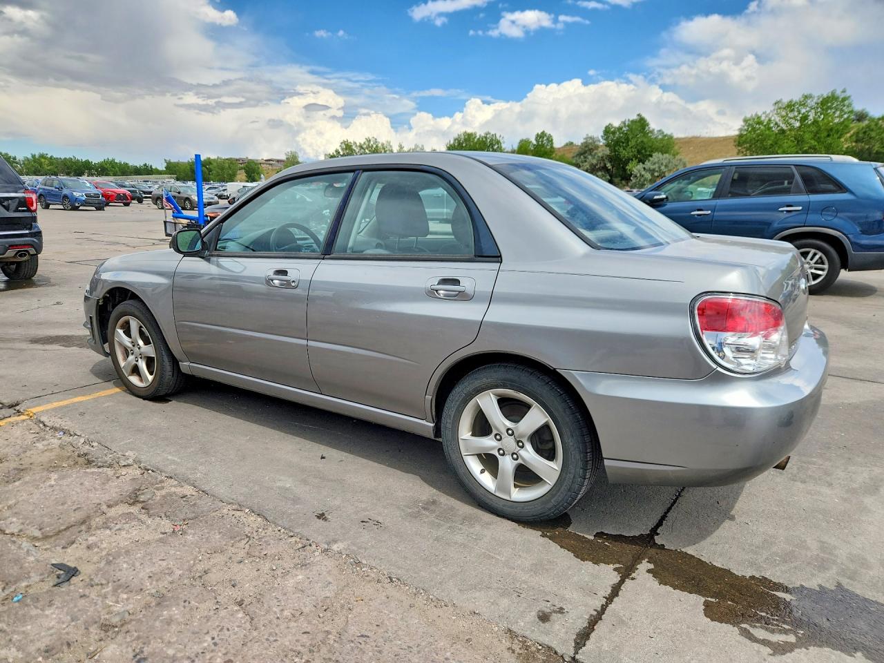 2007 Subaru Impreza 2.5i Gray vin: JF1GD61617H507600
