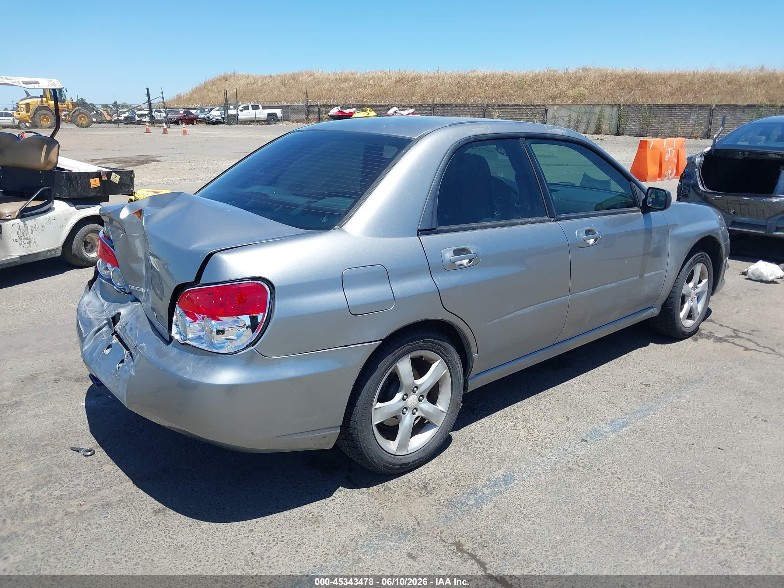 2007 Subaru Impreza 2.5i Silver vin: JF1GD61617H521495