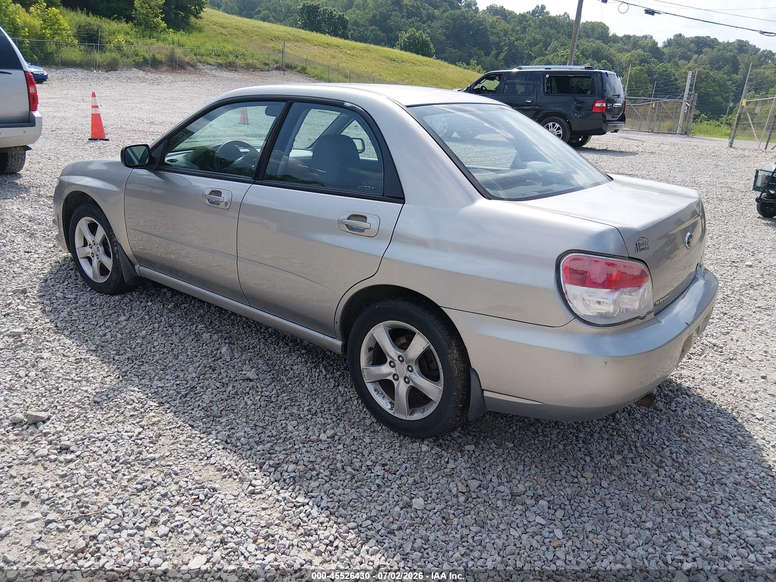 2007 Subaru Impreza 2.5i Silver vin: JF1GD61637H512202