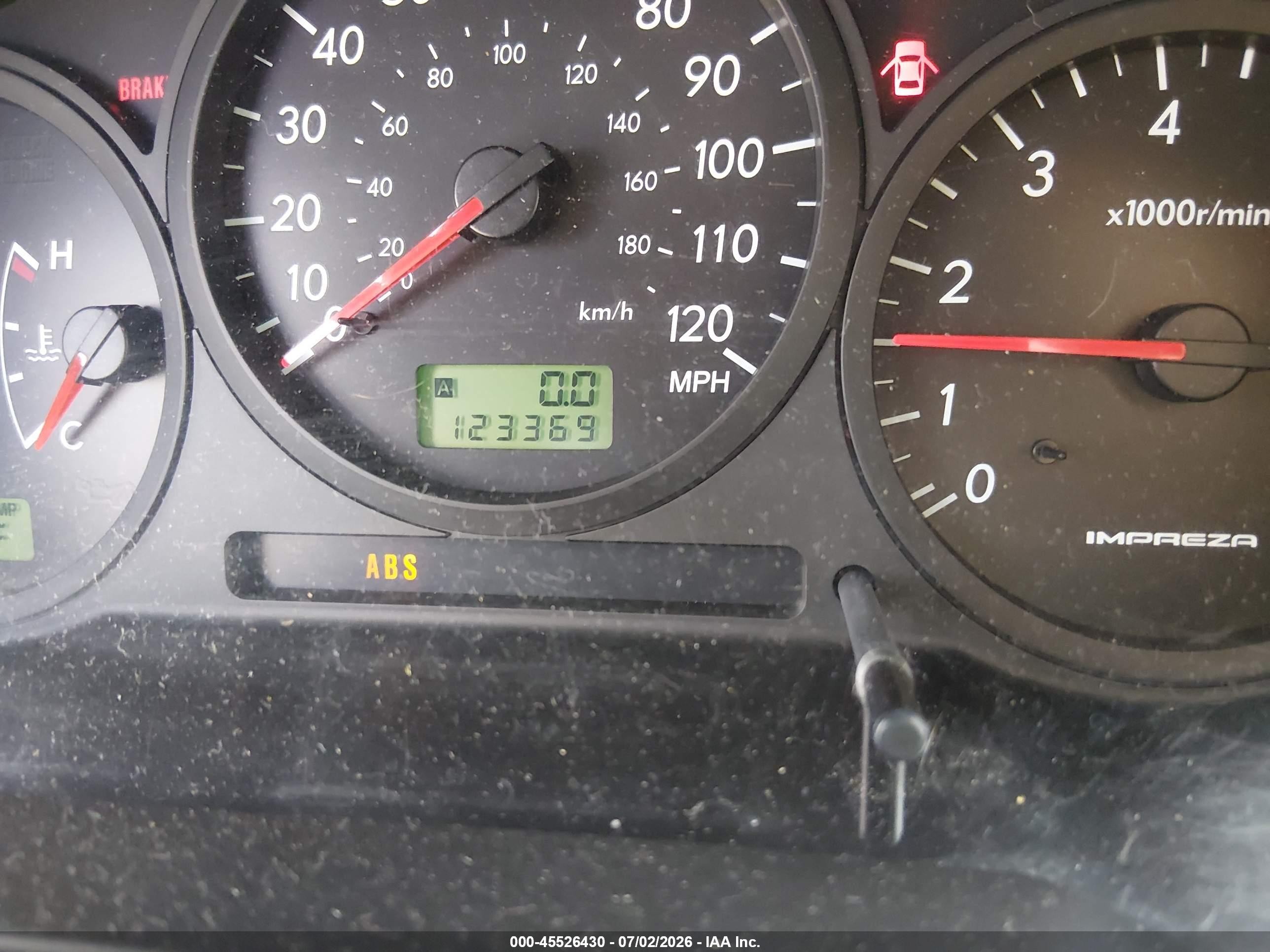 2007 Subaru Impreza 2.5i Silver vin: JF1GD61637H512202
