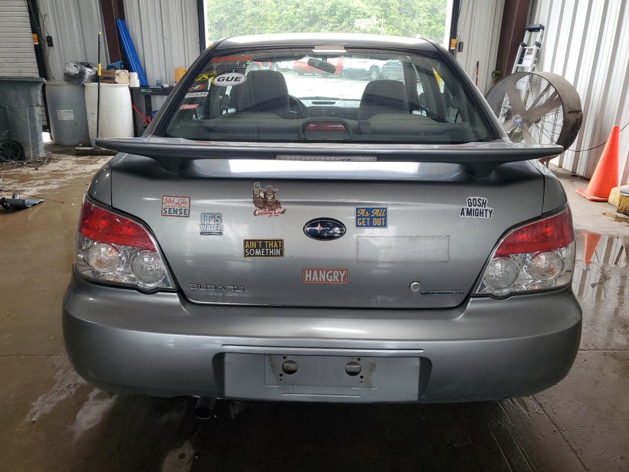 2007 Subaru Impreza 2.5i Silver vin: JF1GD61637H513771