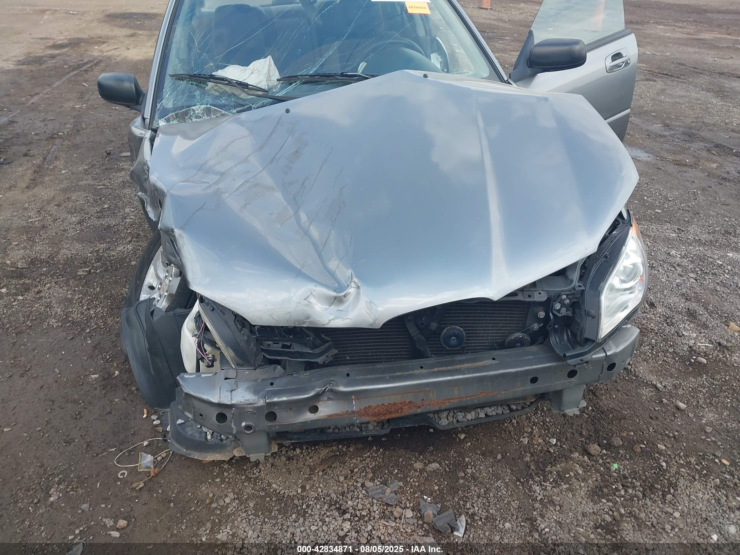 2007 Subaru Impreza 2.5i Silver vin: JF1GD61667H522349