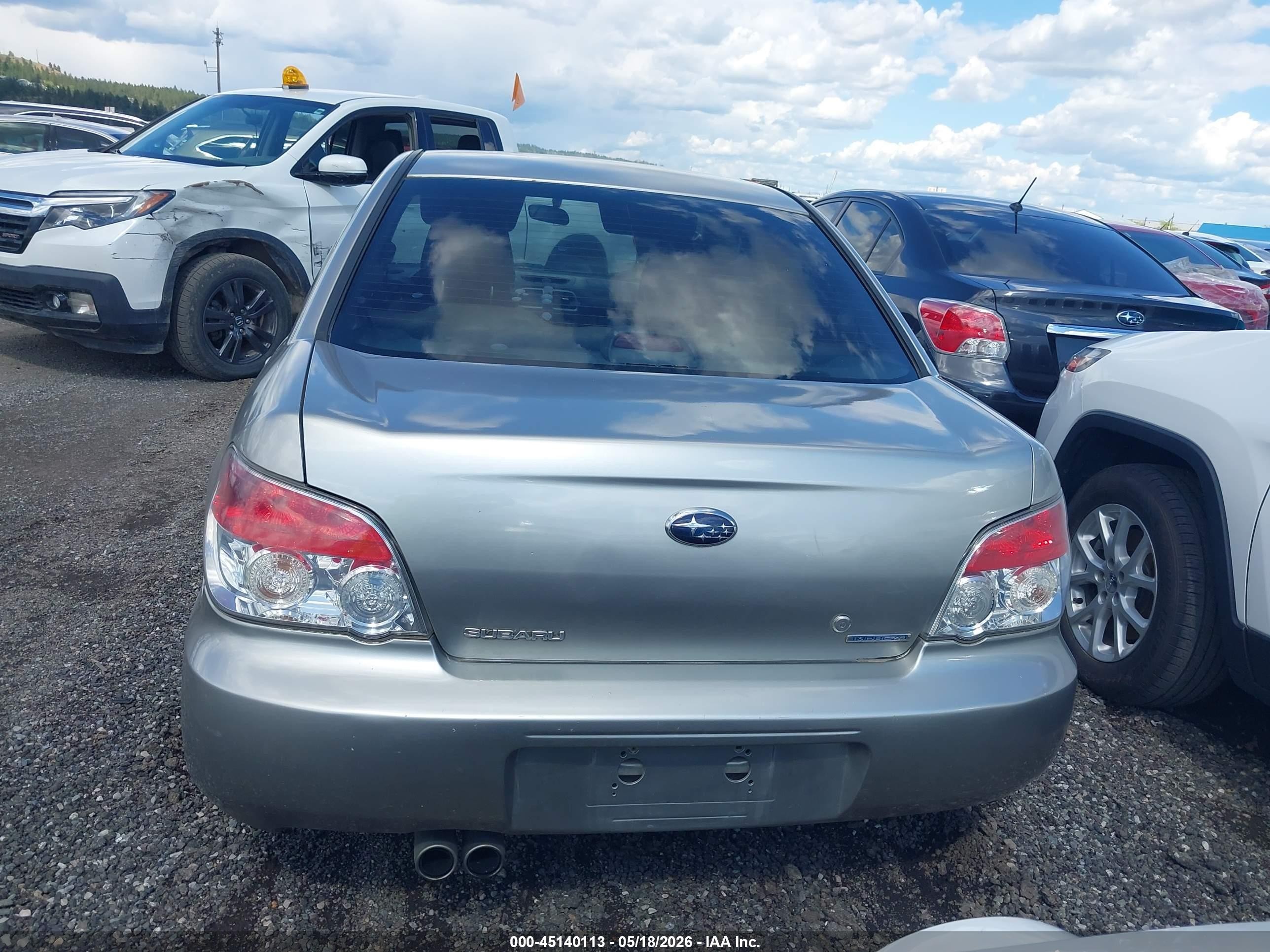 2007 Subaru Impreza 2.5i Silver vin: JF1GD61697H508736