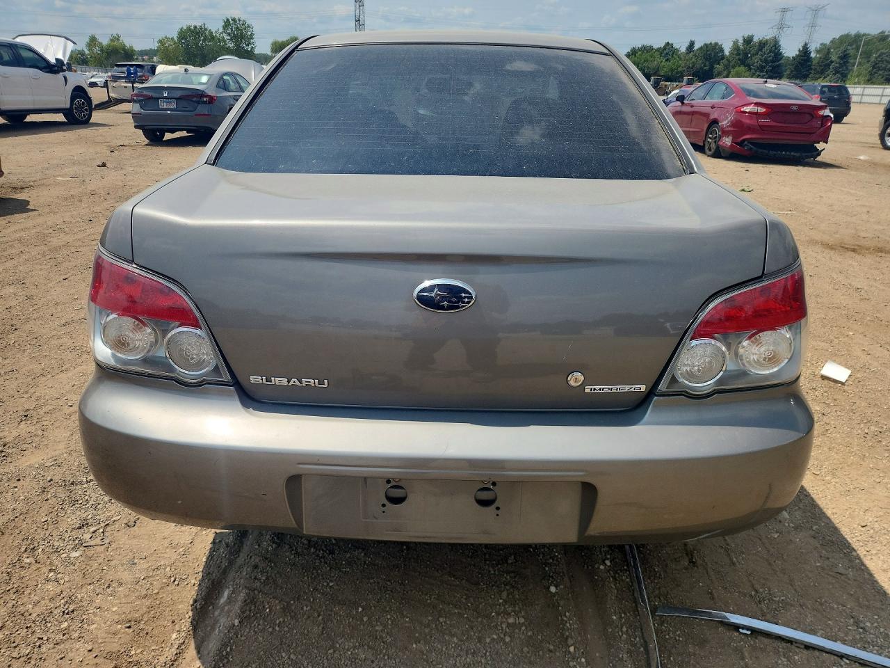 2006 Subaru Impreza 2.5i Silver vin: JF1GD67676G521125