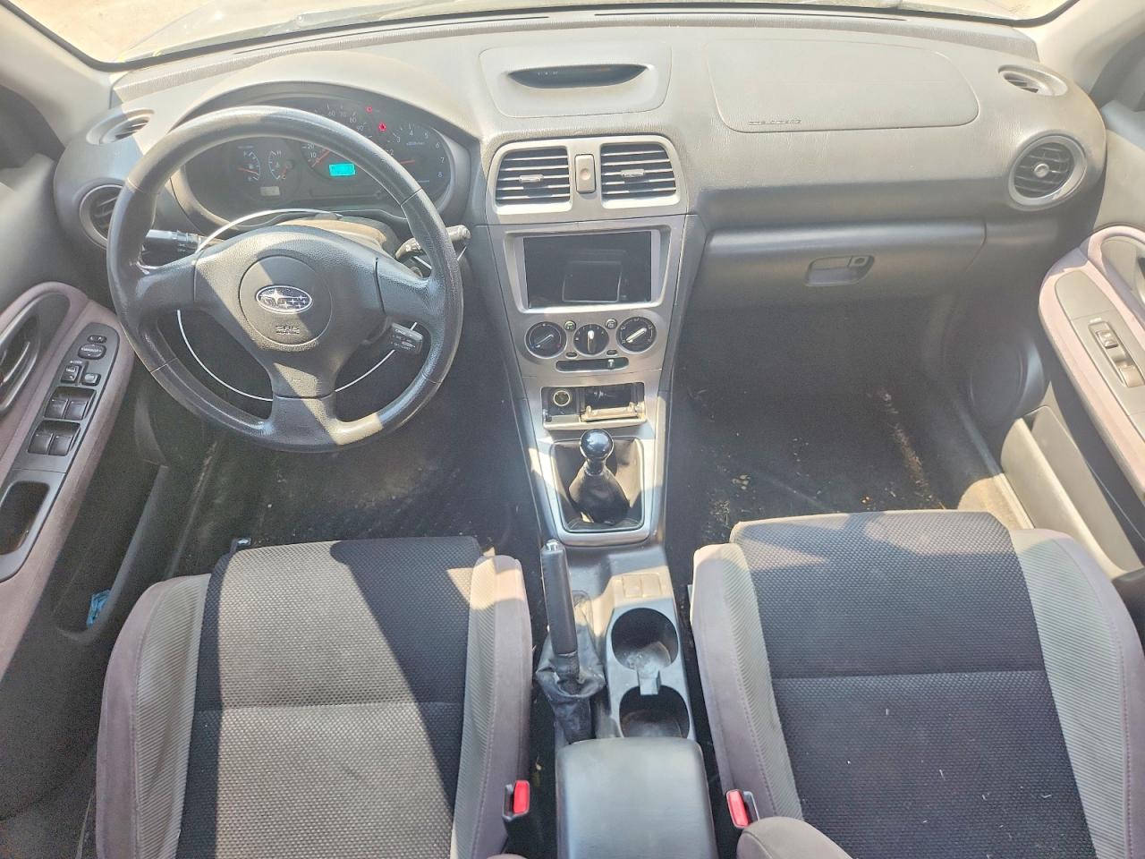 2006 Subaru Impreza 2.5i Silver vin: JF1GD67676G521125