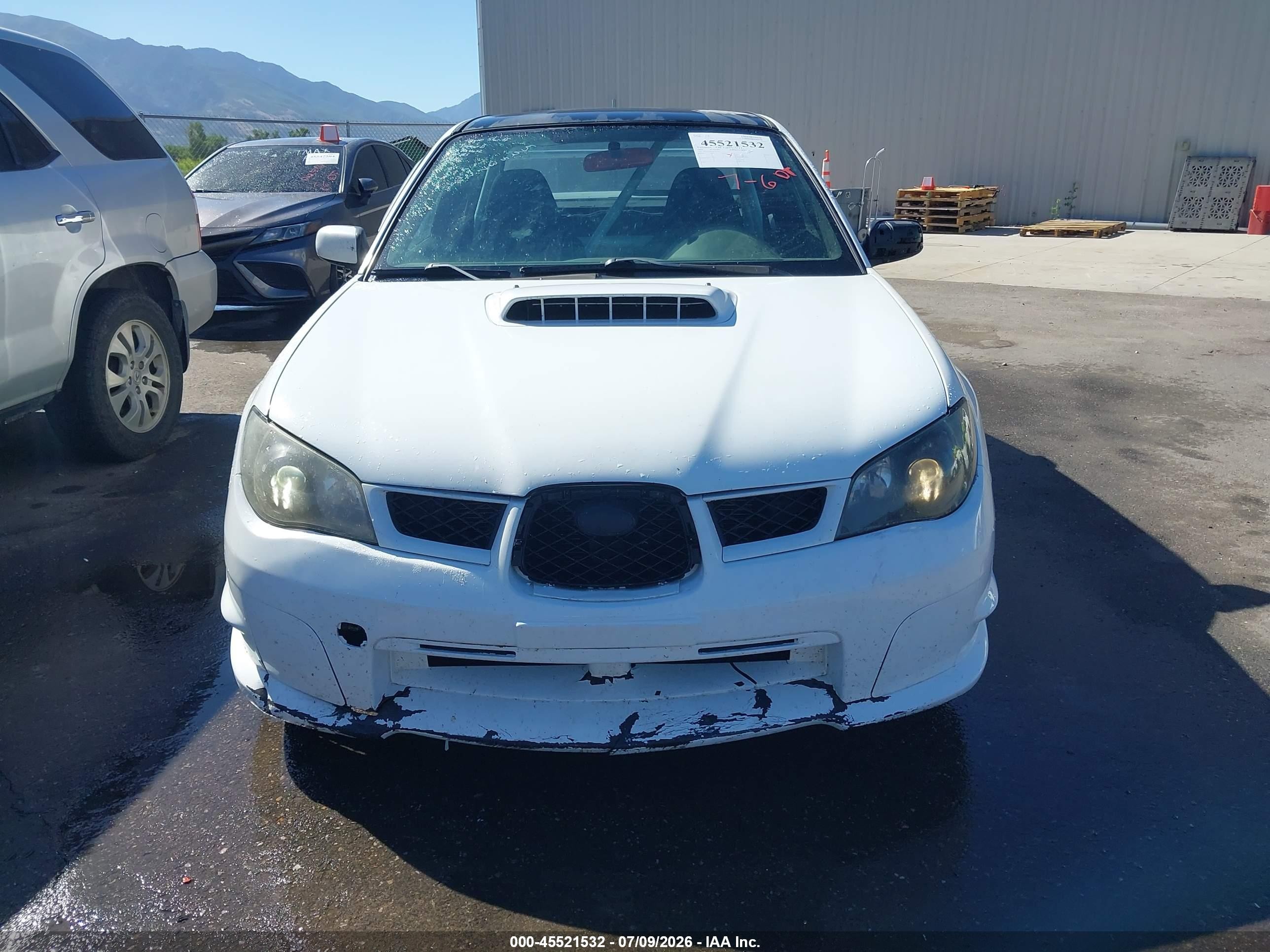 2006 Subaru Impreza Wrx Sti   White vin: JF1GD70616L525372