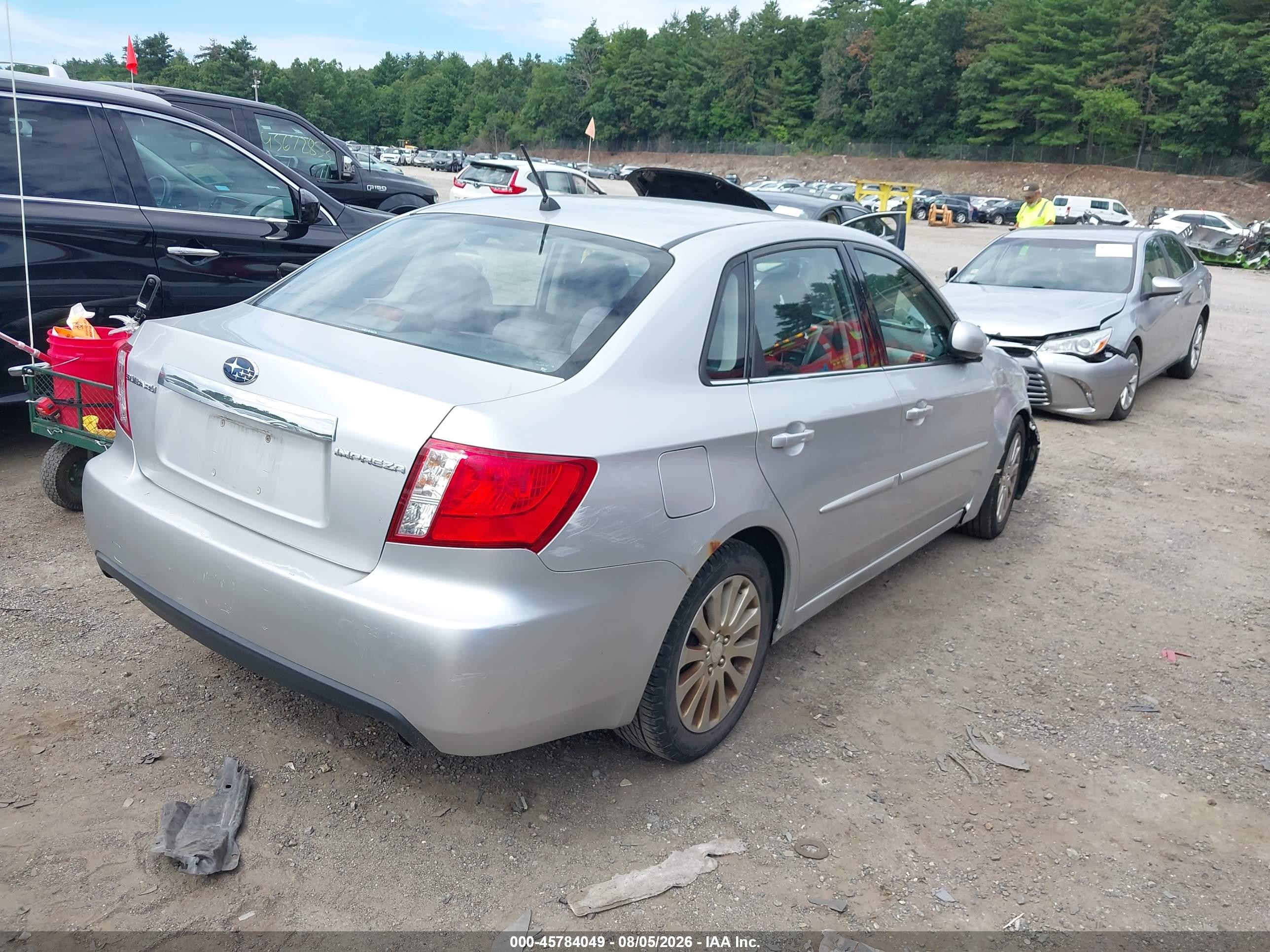 2009 Subaru Impreza 2.5i Silver vin: JF1GE60689H522371