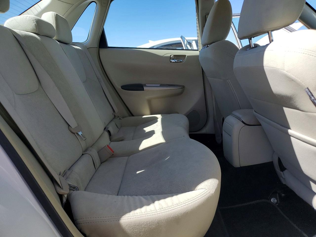 2009 Subaru Impreza 2.5i White vin: JF1GE61629H510649