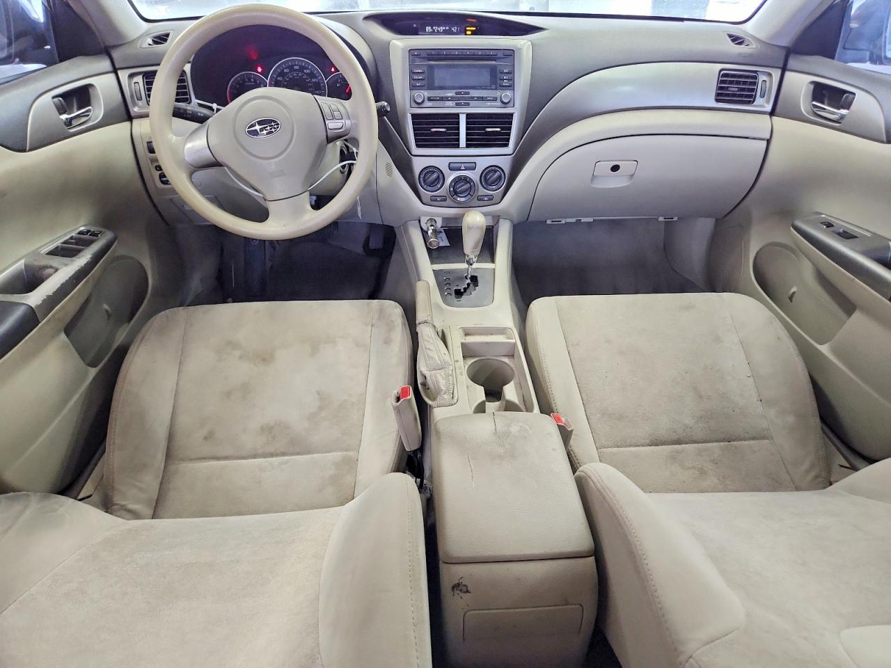 2008 Subaru Impreza Белый vin: JF1GE61658H518775