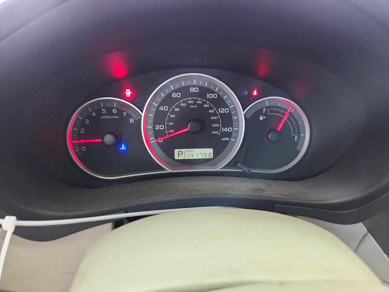 2008 Subaru Impreza Белый vin: JF1GE61658H518775