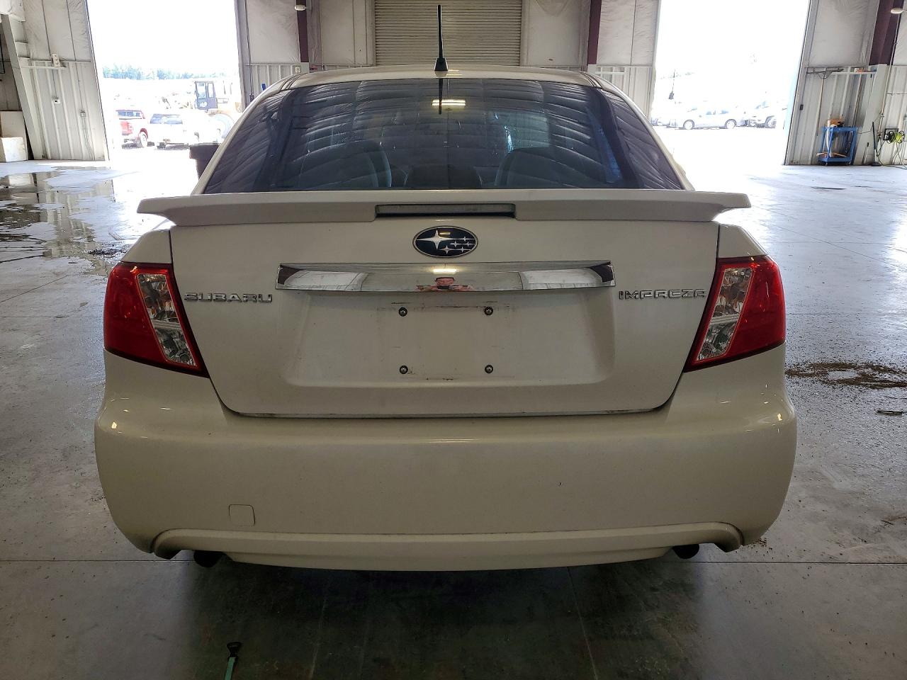 2008 Subaru Impreza 2.5i White vin: JF1GE61668H504061