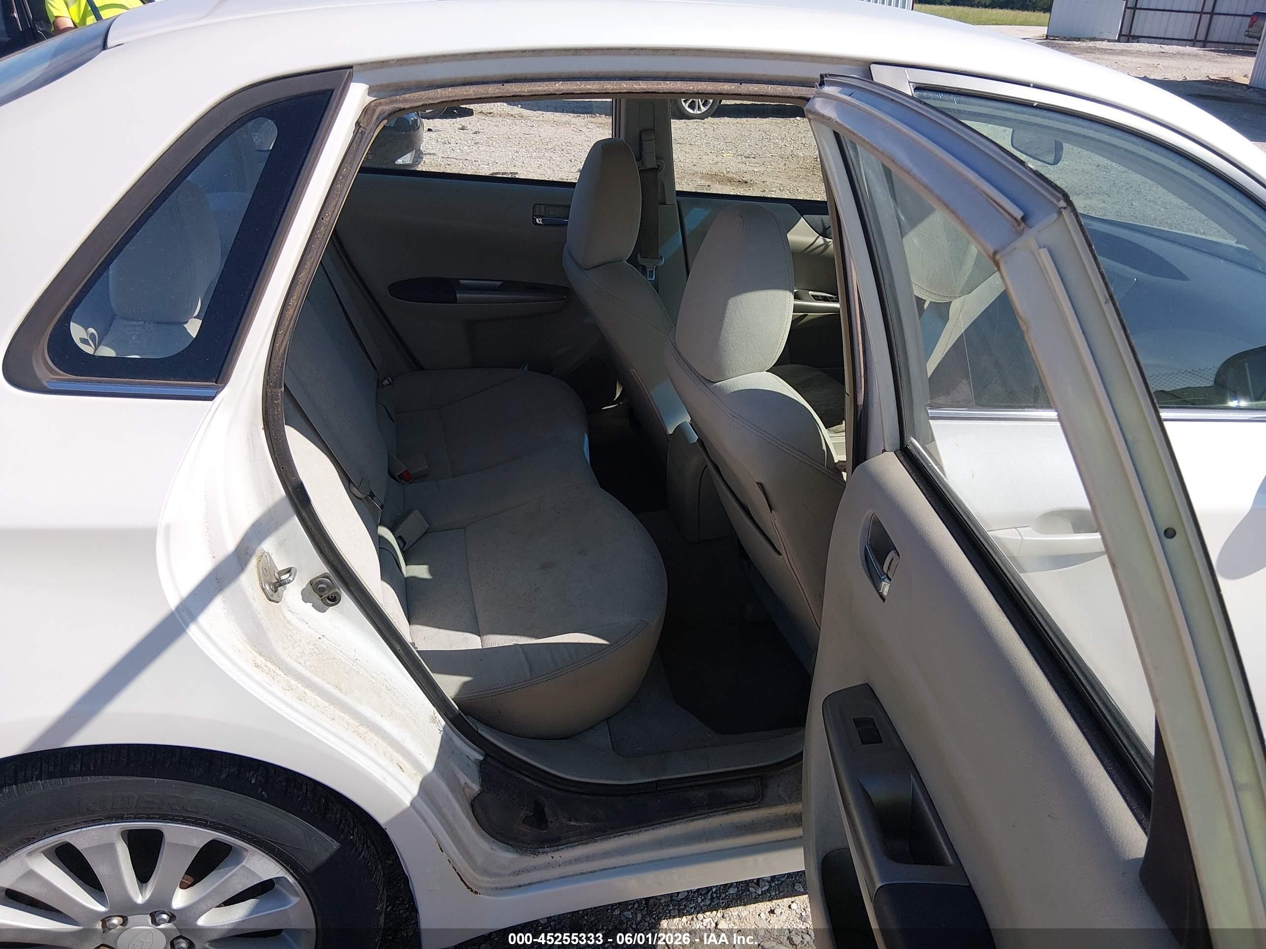 2008 Subaru Impreza  (natl) I W/premium Pkg White vin: JF1GE61698H501655