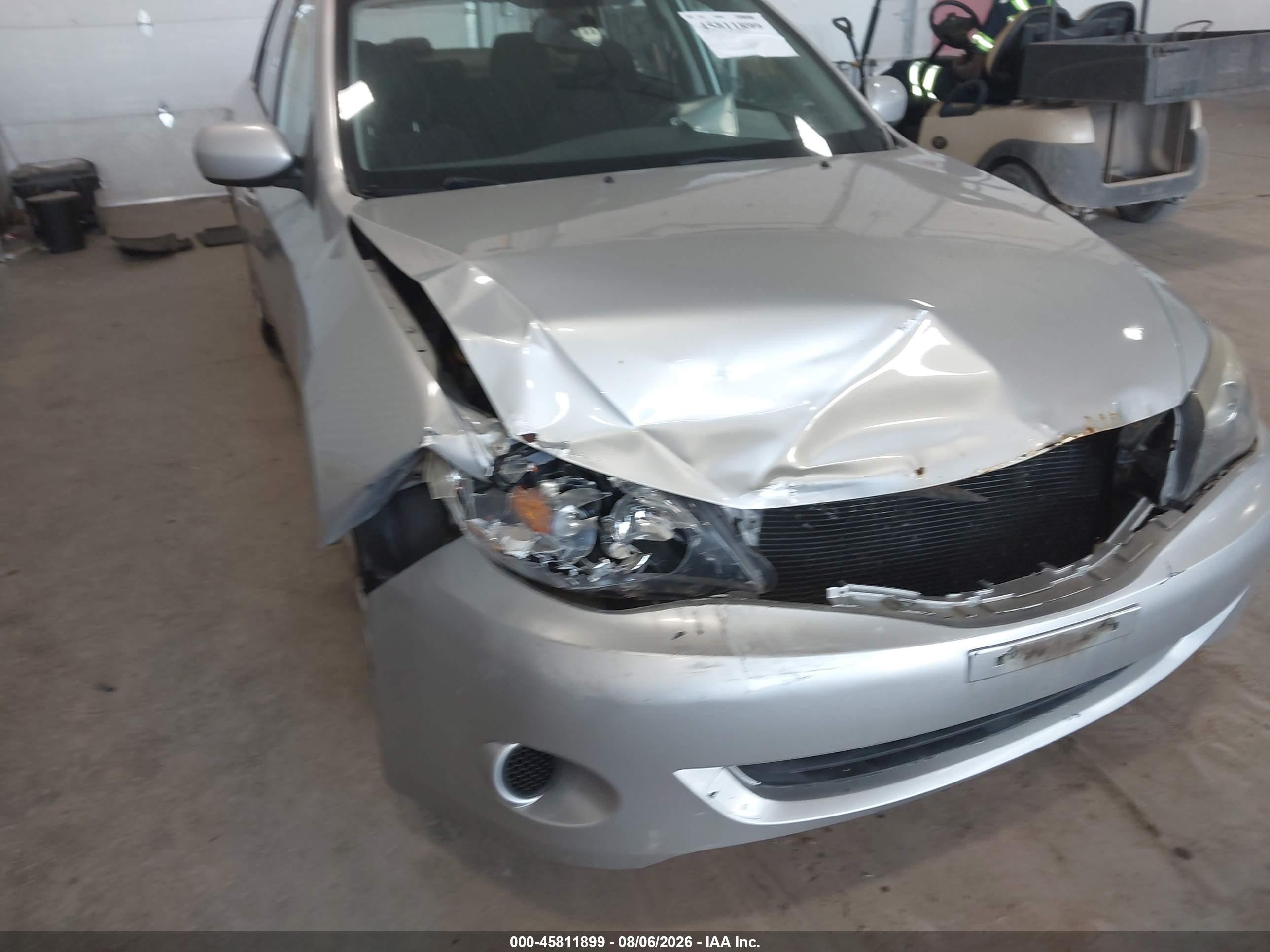 2009 Subaru Impreza 2.5i Silver vin: JF1GE61699H505349