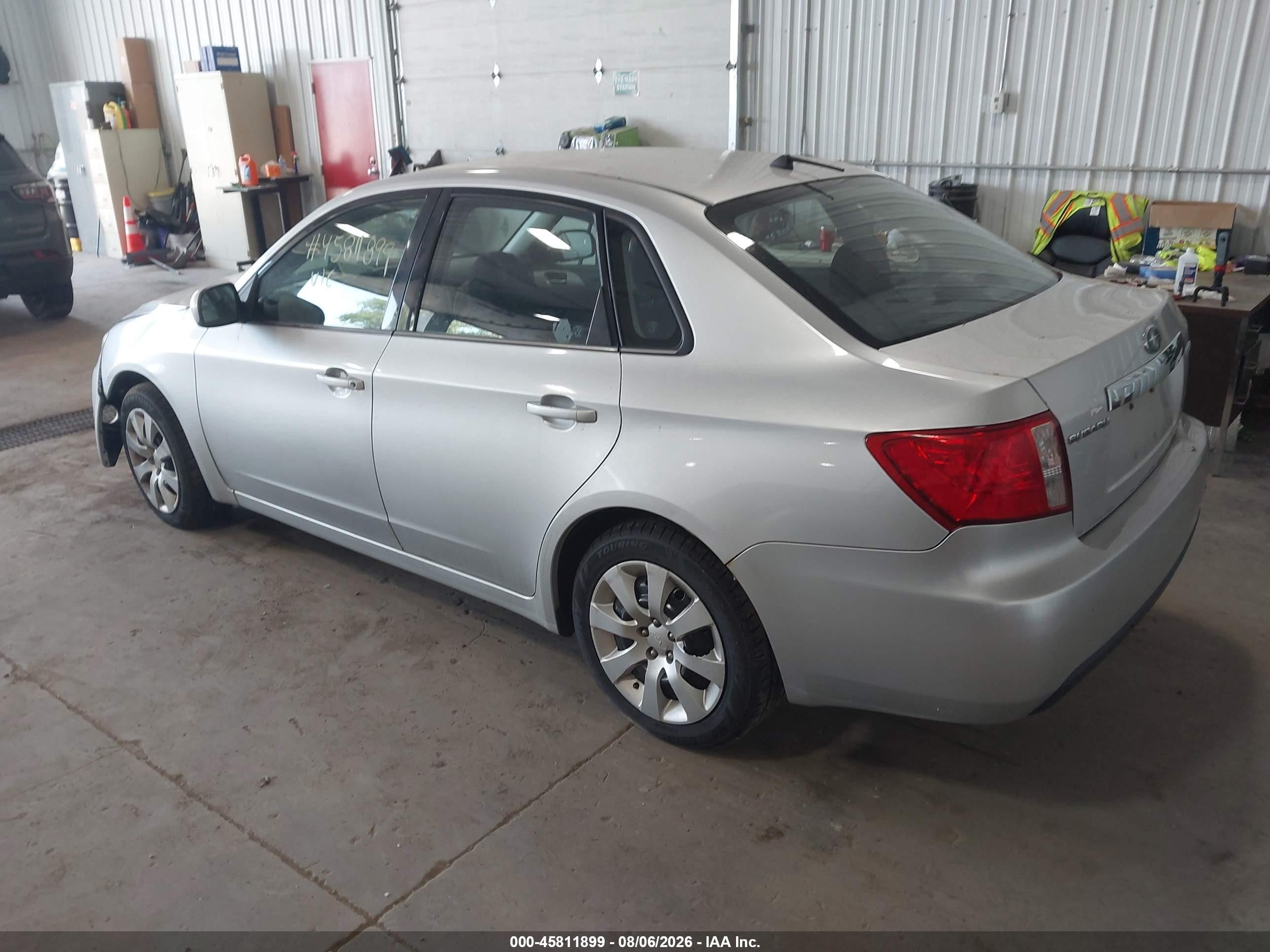 2009 Subaru Impreza 2.5i Silver vin: JF1GE61699H505349
