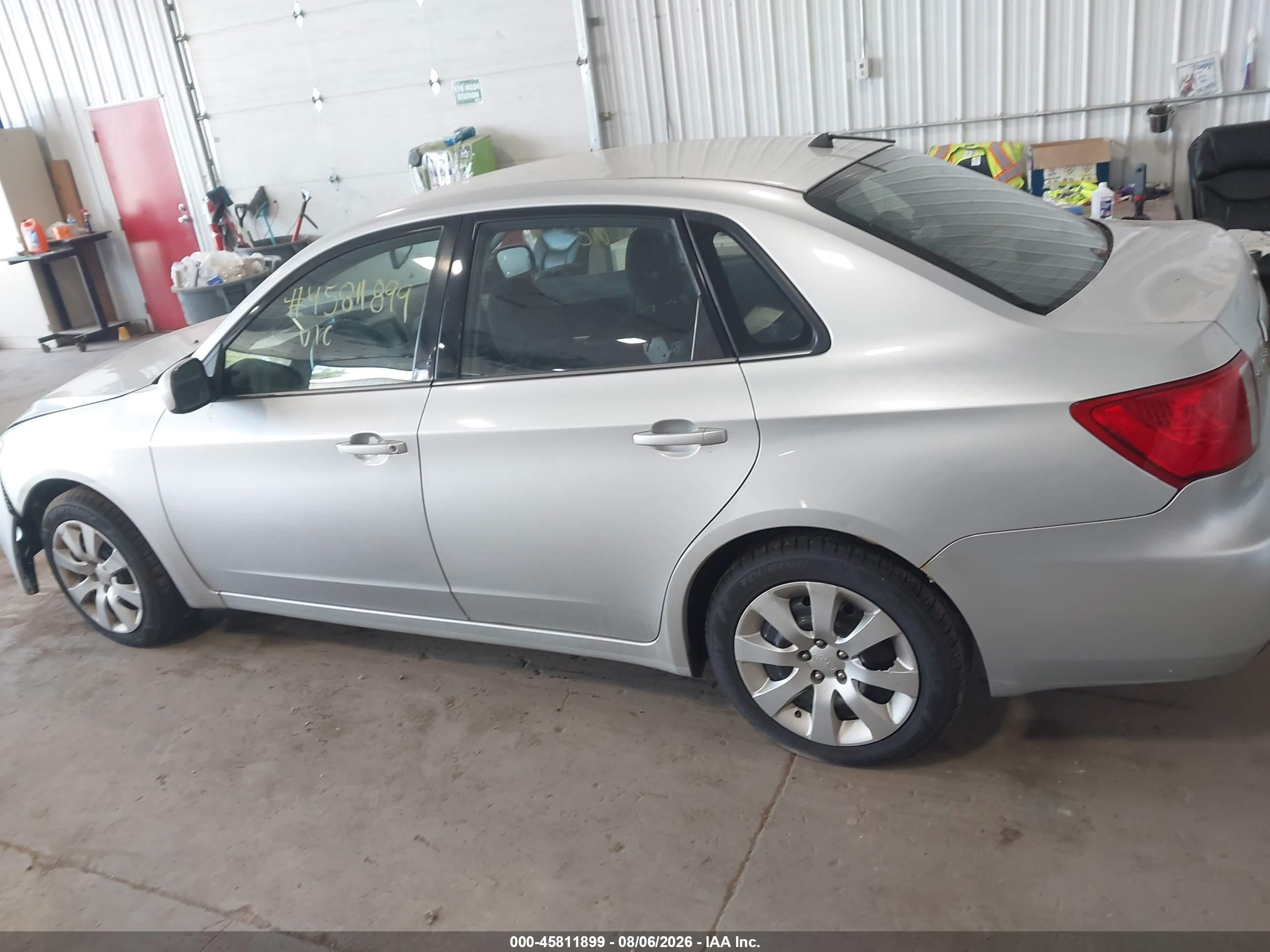 2009 Subaru Impreza 2.5i Silver vin: JF1GE61699H505349