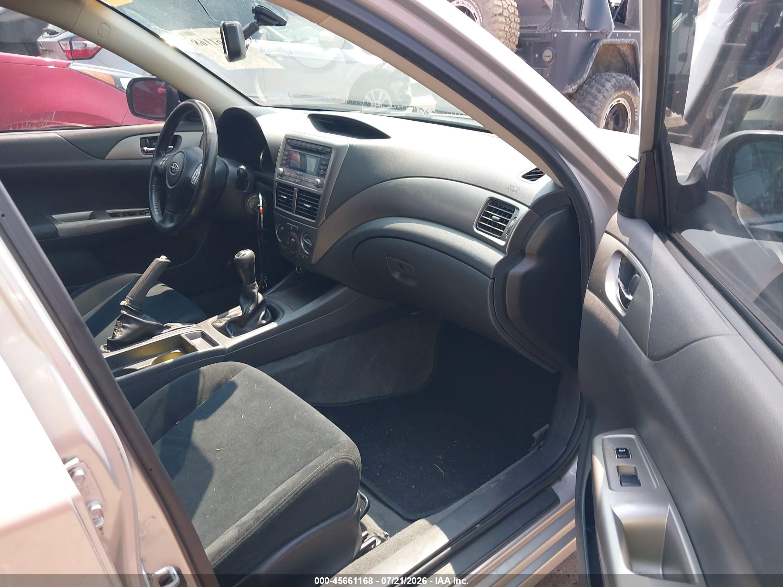 2008 Subaru Impreza  (natl) I W/premium Pkg Silver vin: JF1GE616X8G528305