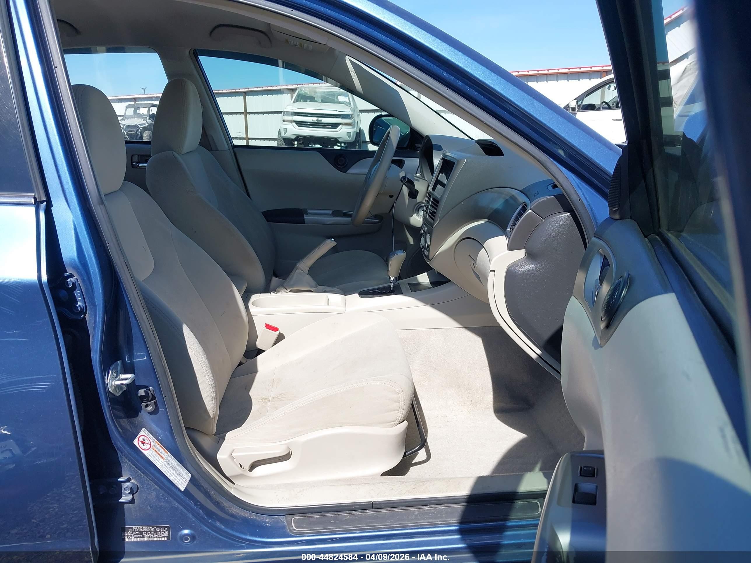 2008 Subaru Impreza 2.5i Blue vin: JF1GE616X8H524233