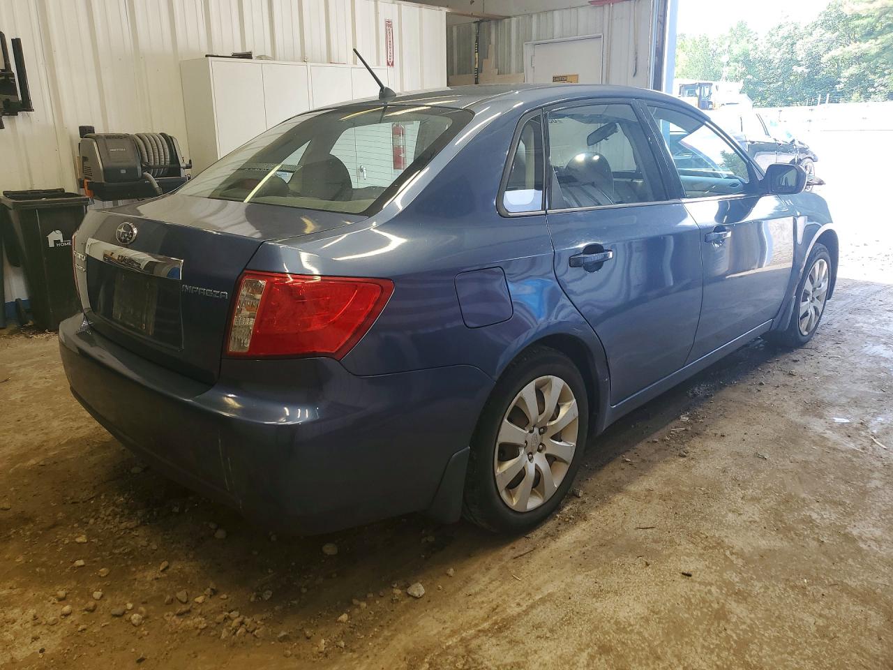 2011 Subaru Impreza 2.5i Blue vin: JF1GE6A60BH517962