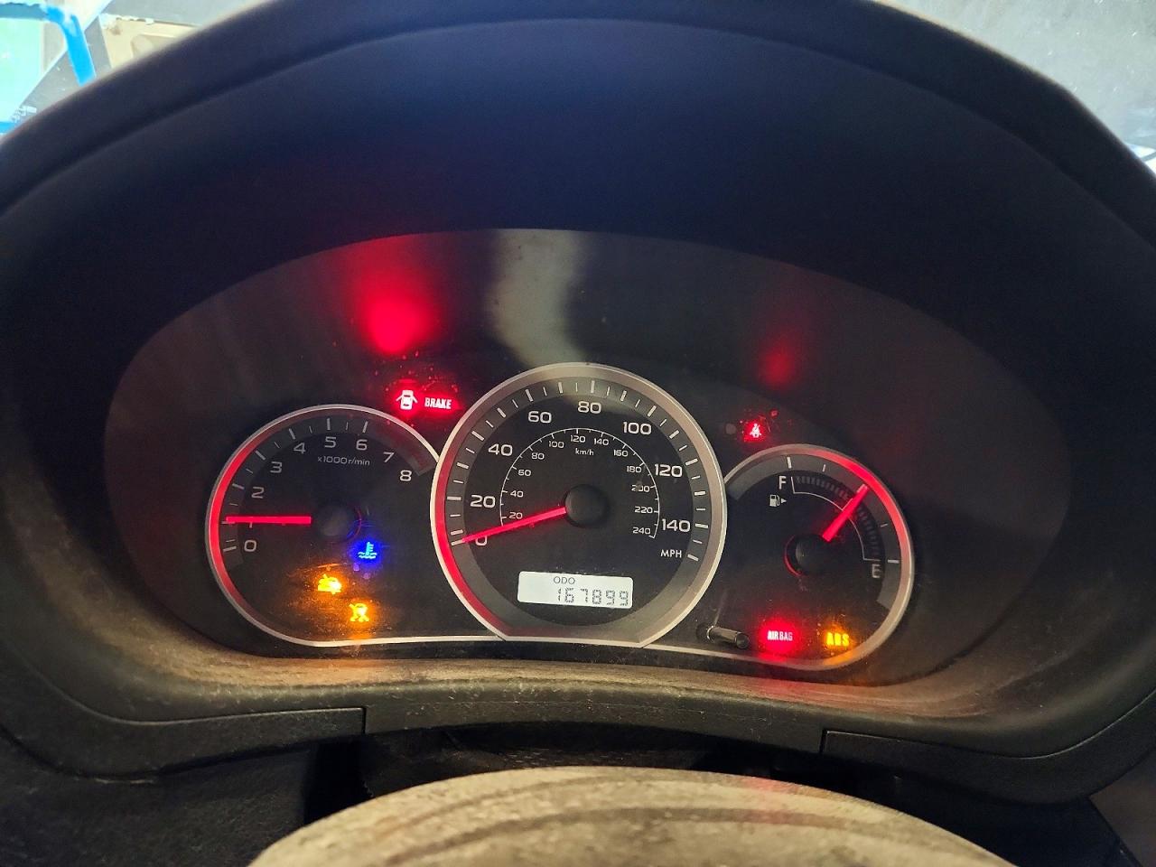 2010 Subaru Impreza 2.5i Silver vin: JF1GE6A61AG517067