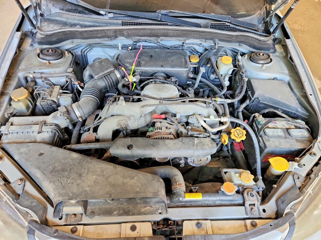 2010 Subaru Impreza 2.5i Silver vin: JF1GE6A61AG517067
