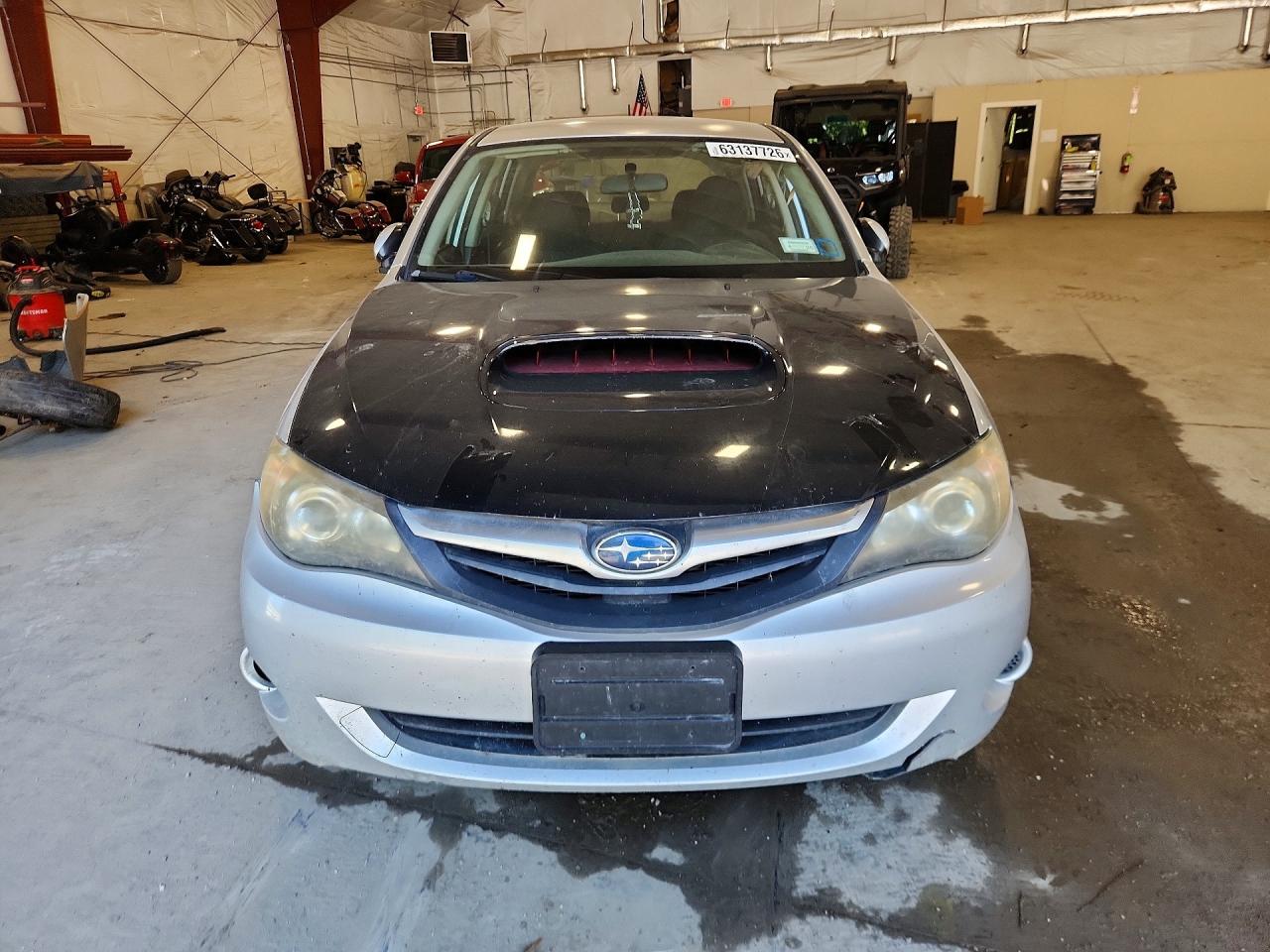 2010 Subaru Impreza 2.5i Silver vin: JF1GE6A61AG517067
