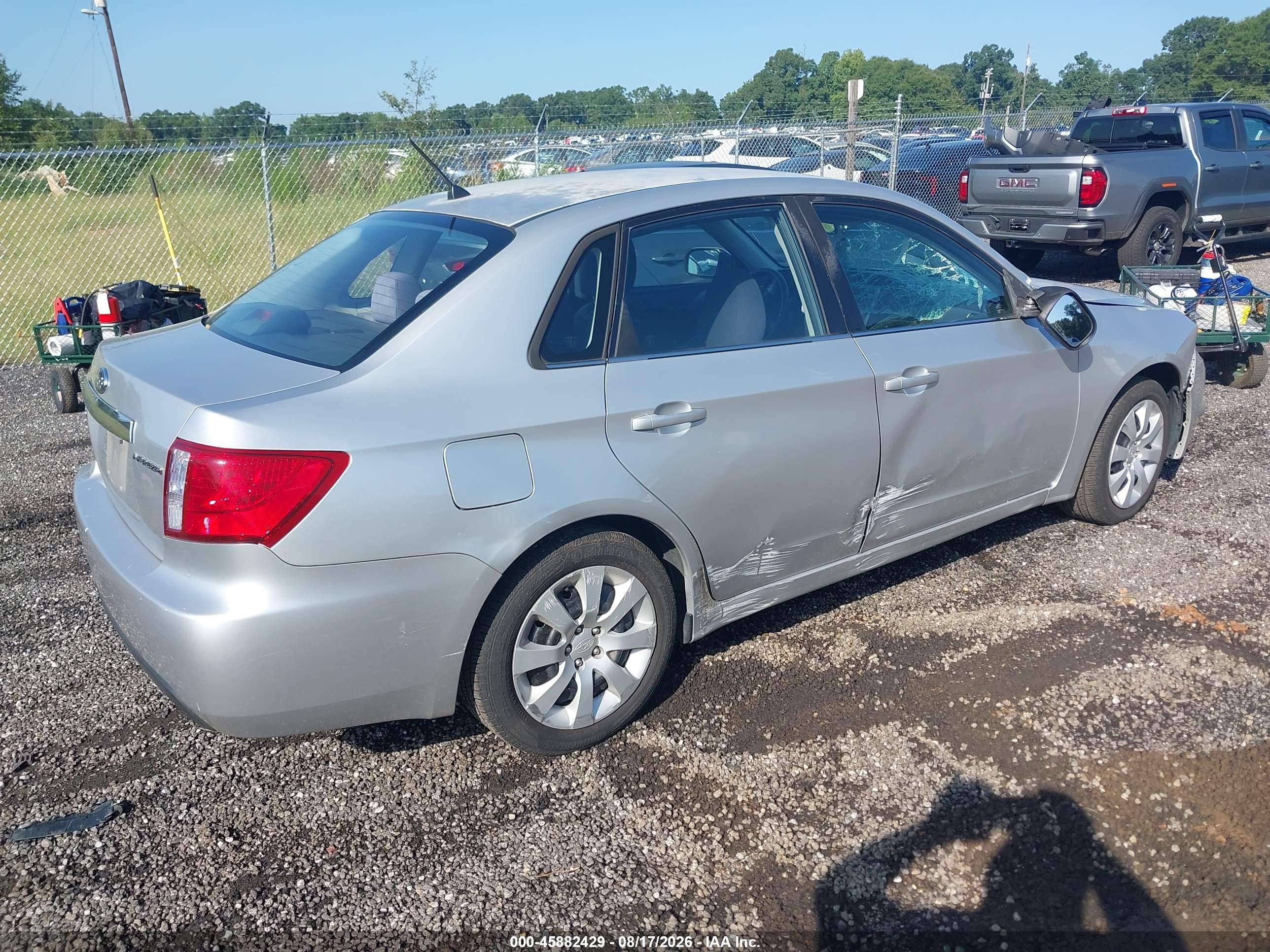 2010 Subaru Impreza 2.5i Silver vin: JF1GE6A64AH514142