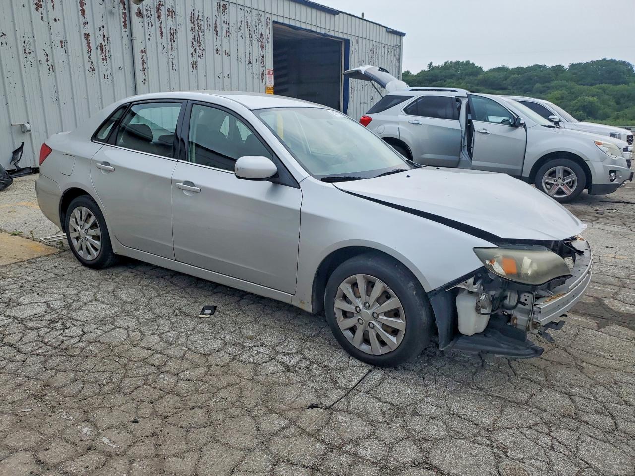 2010 Subaru Impreza 2.5i Серебряный vin: JF1GE6A65AH514604