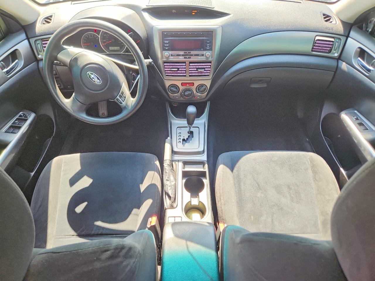 2011 Subaru Impreza 2.5i Silver vin: JF1GE6A65BH501885