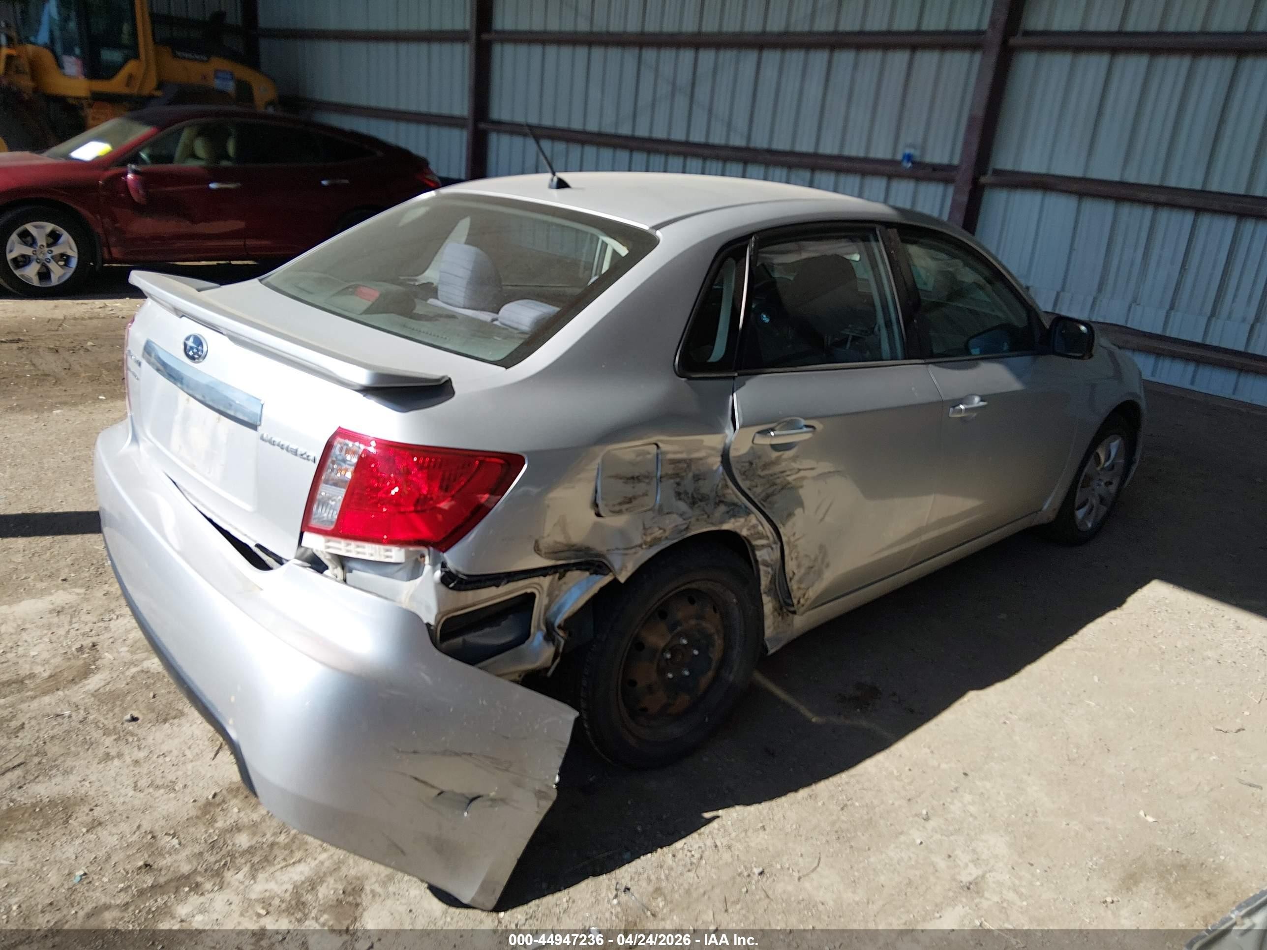 2011 Subaru Impreza 2.5i Silver vin: JF1GE6A65BH517908