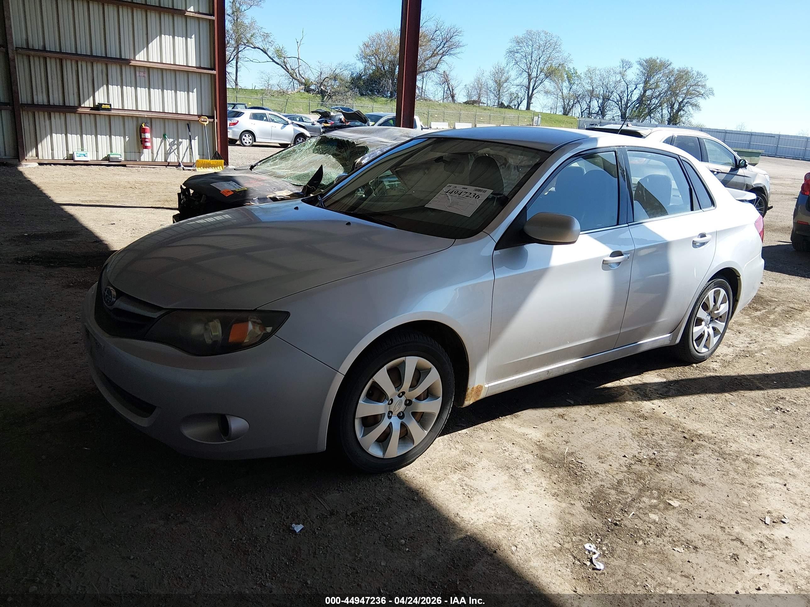 2011 Subaru Impreza 2.5i Silver vin: JF1GE6A65BH517908