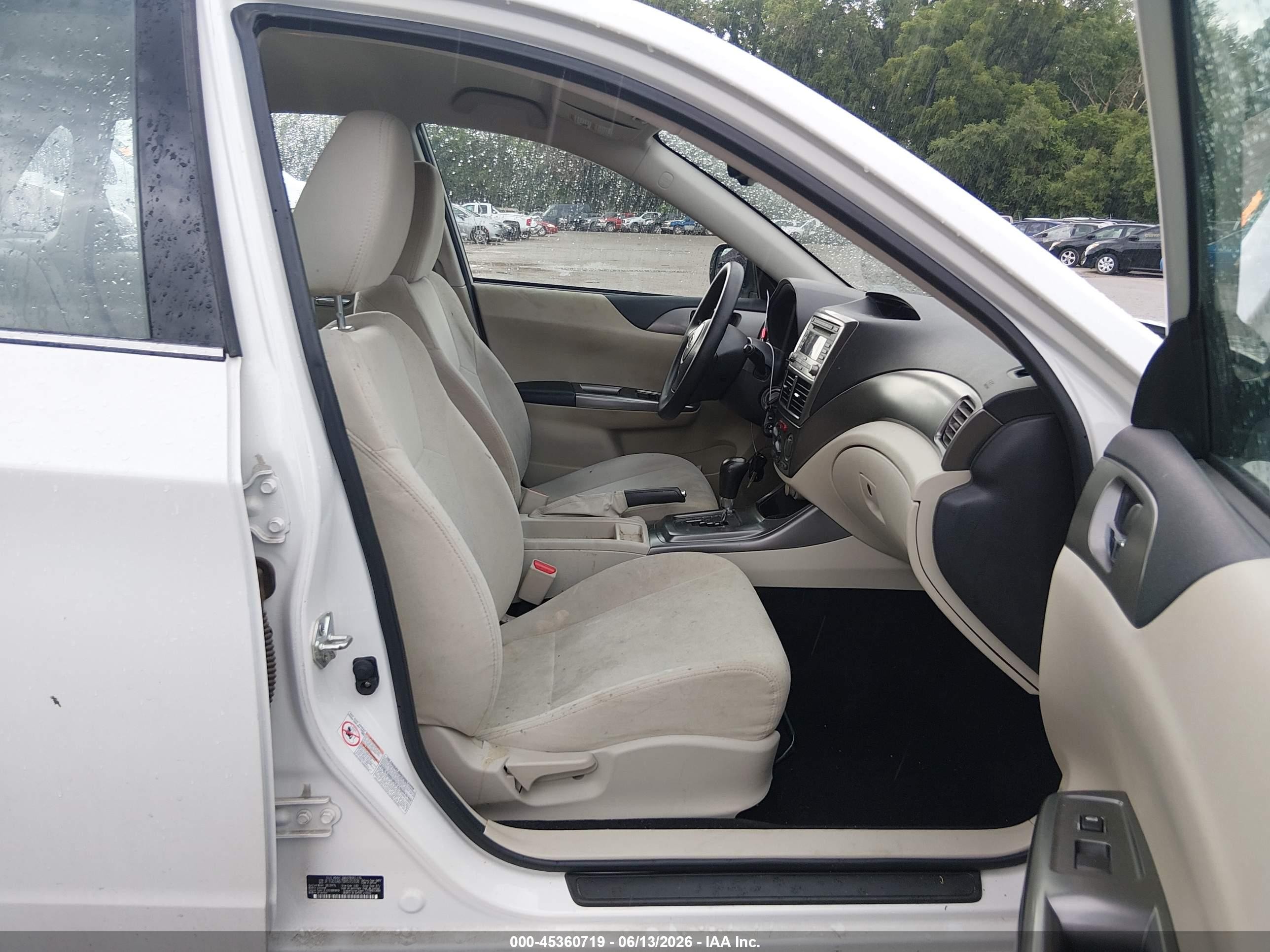 2011 Subaru Impreza 2.5i Белый vin: JF1GE6A67BH515108