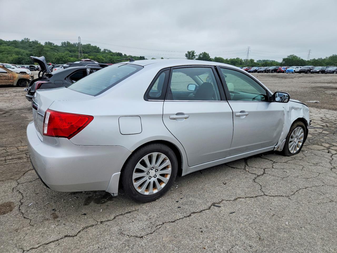 2010 Subaru Impreza 2.5i Premium Silver vin: JF1GE6B61AH503341