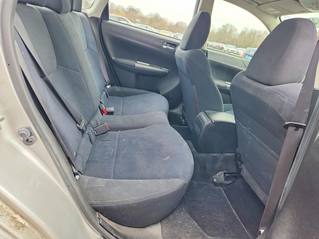 2011 Subaru Impreza 2.5i Premium Silver vin: JF1GE6B66BH510965