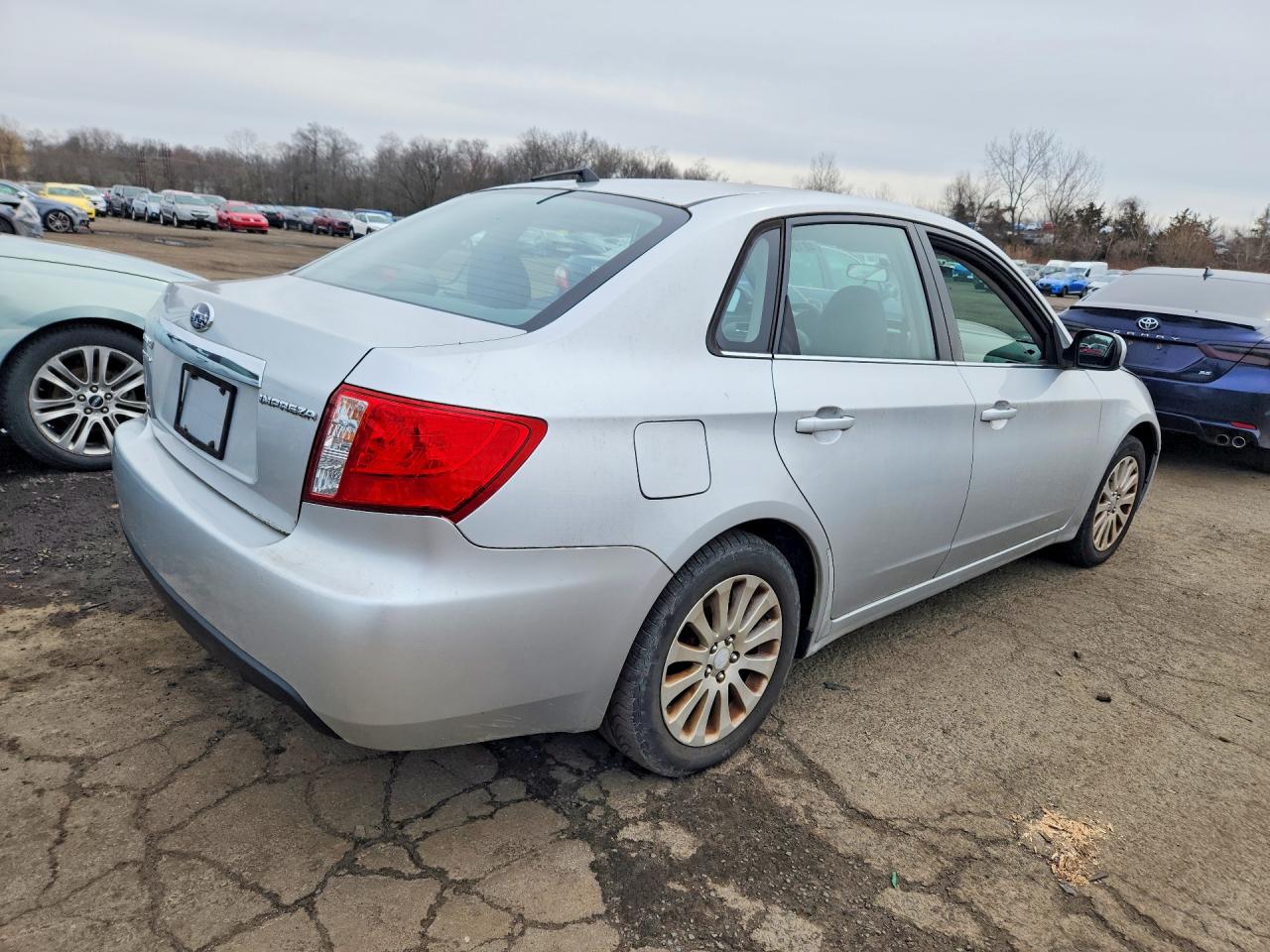 2011 Subaru Impreza 2.5i Premium Silver vin: JF1GE6B66BH510965